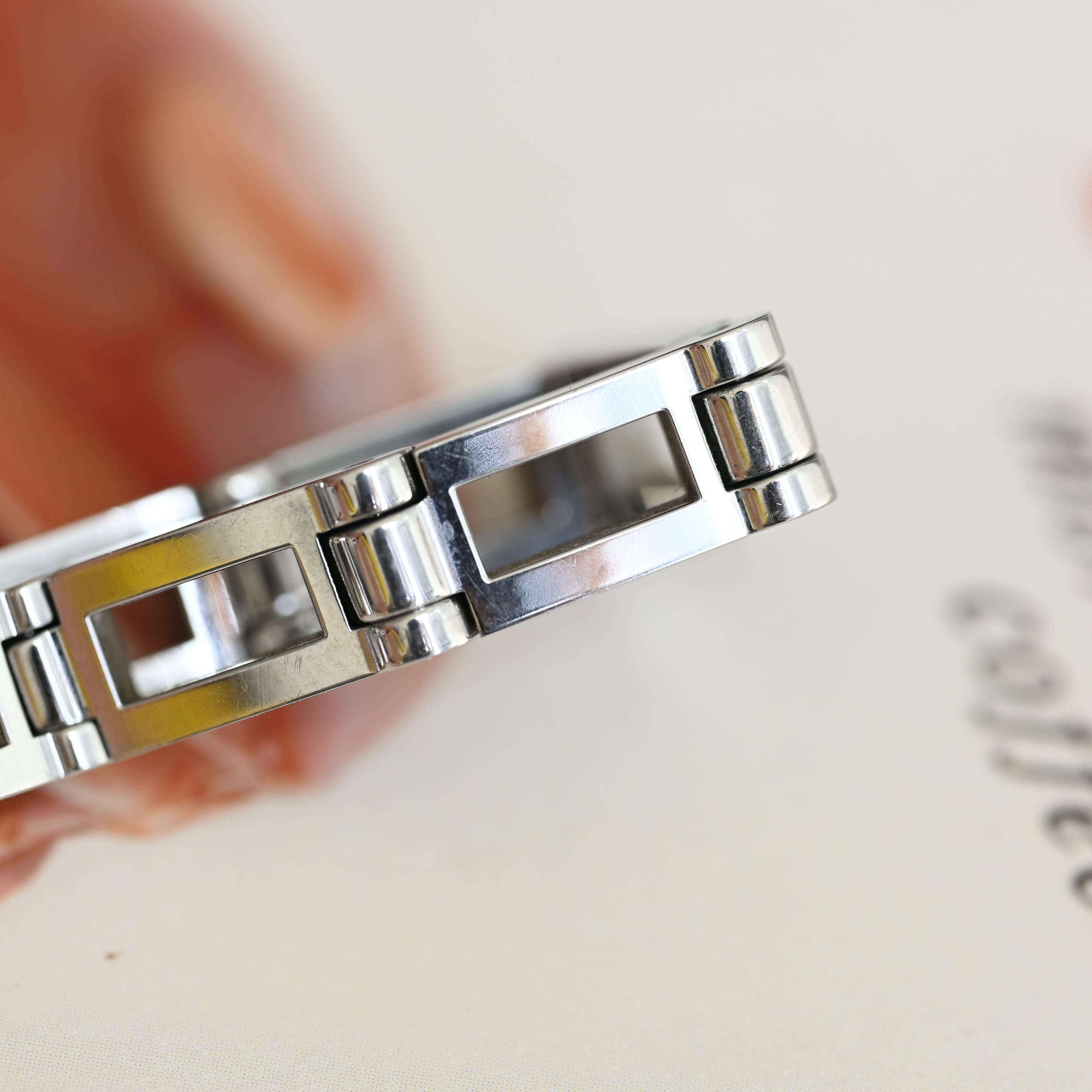 Gucci 3900L Watch - Leluxe Vintage Sdn. Bhd.