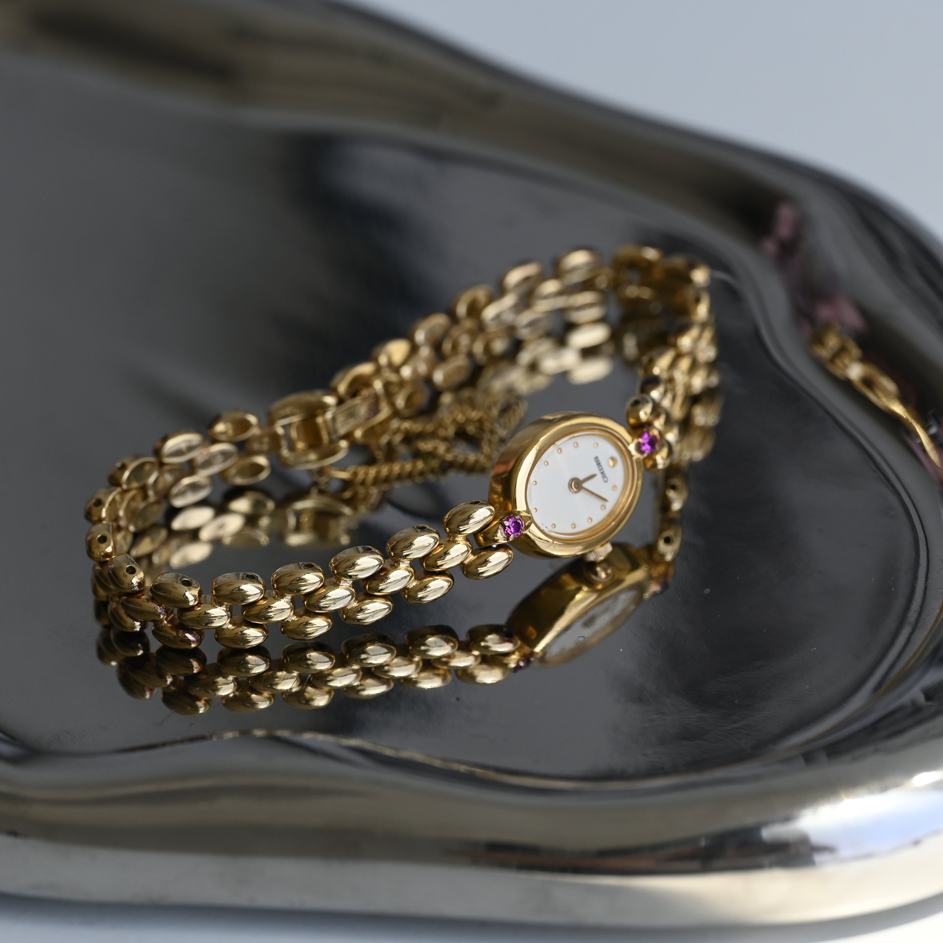 Seiko 1E20-6140 Watch - Leluxe Vintage Sdn. Bhd.