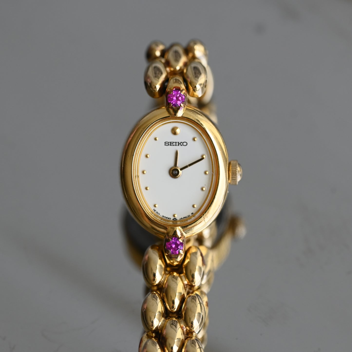 Seiko 1E20-6140 Watch