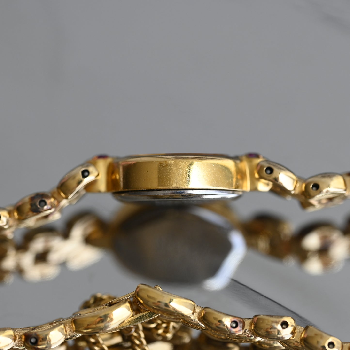 Seiko 1E20-6140 Watch