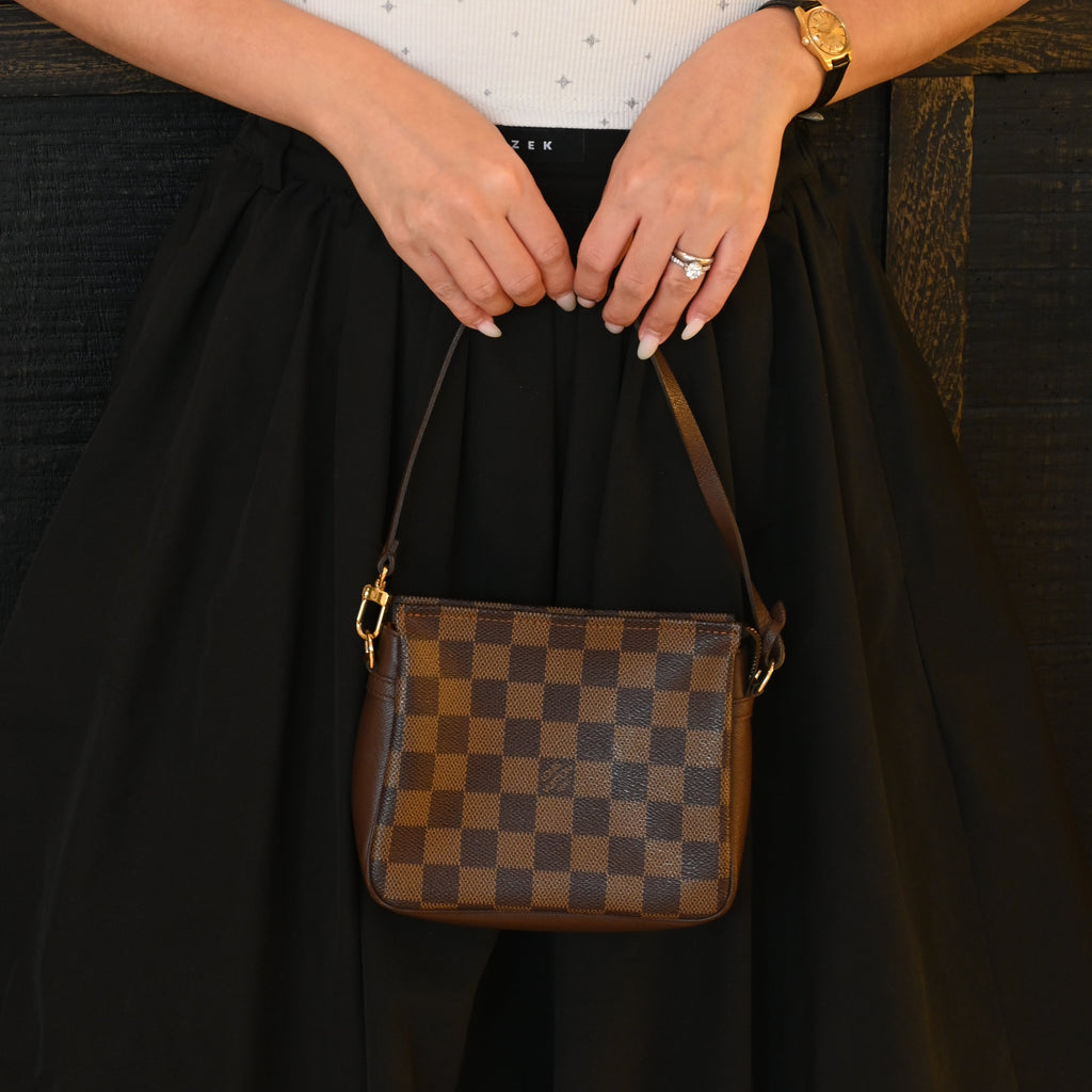 Louis Vuitton Damier Ebene Trousse Pochette Bag