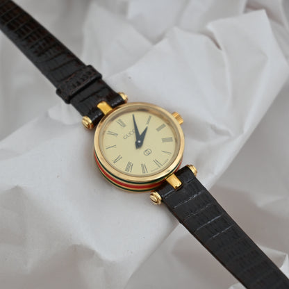 Gucci Vintage Round 2000L Watch