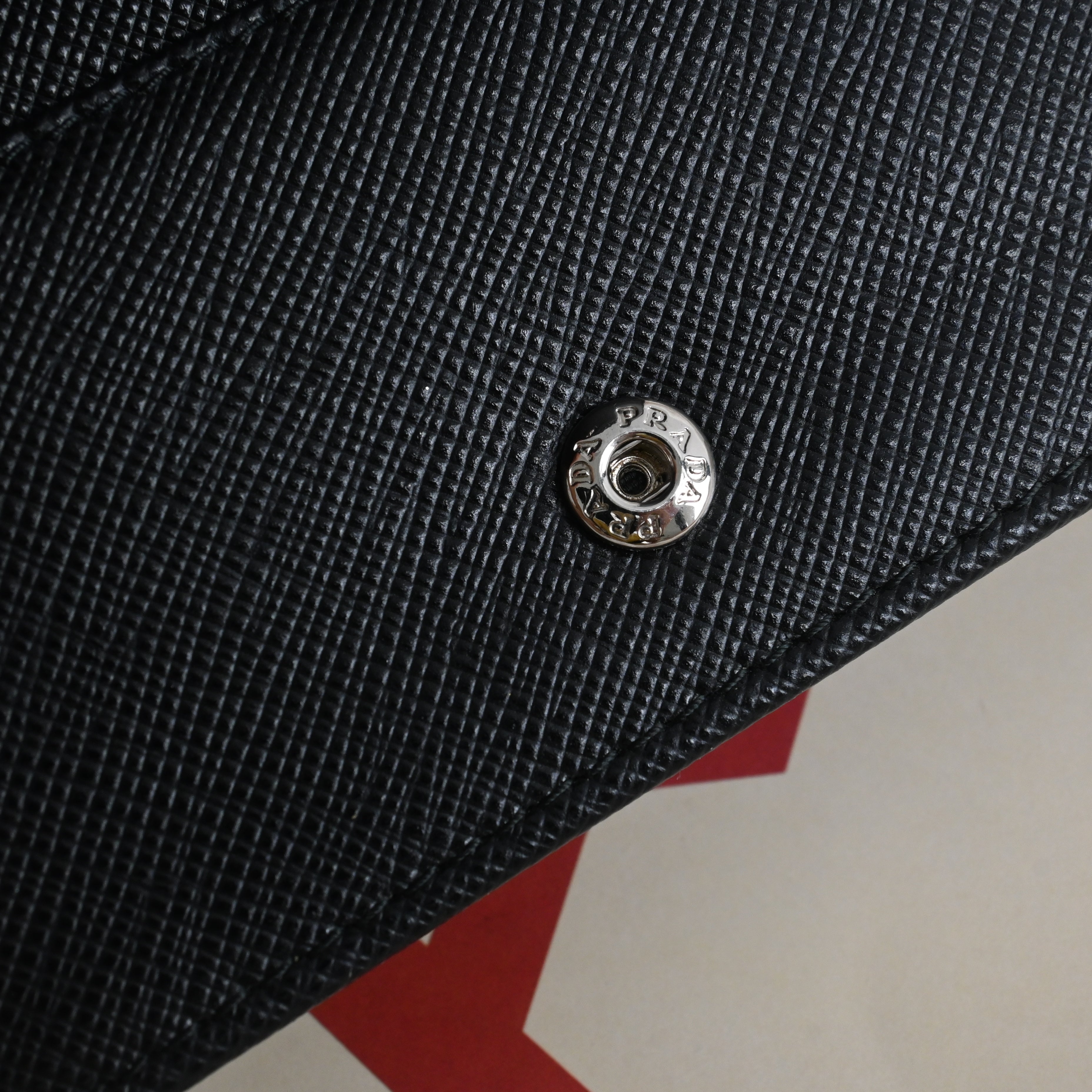 Prada Saffiano Leather Card Case Black - Leluxe Vintage Sdn. Bhd.