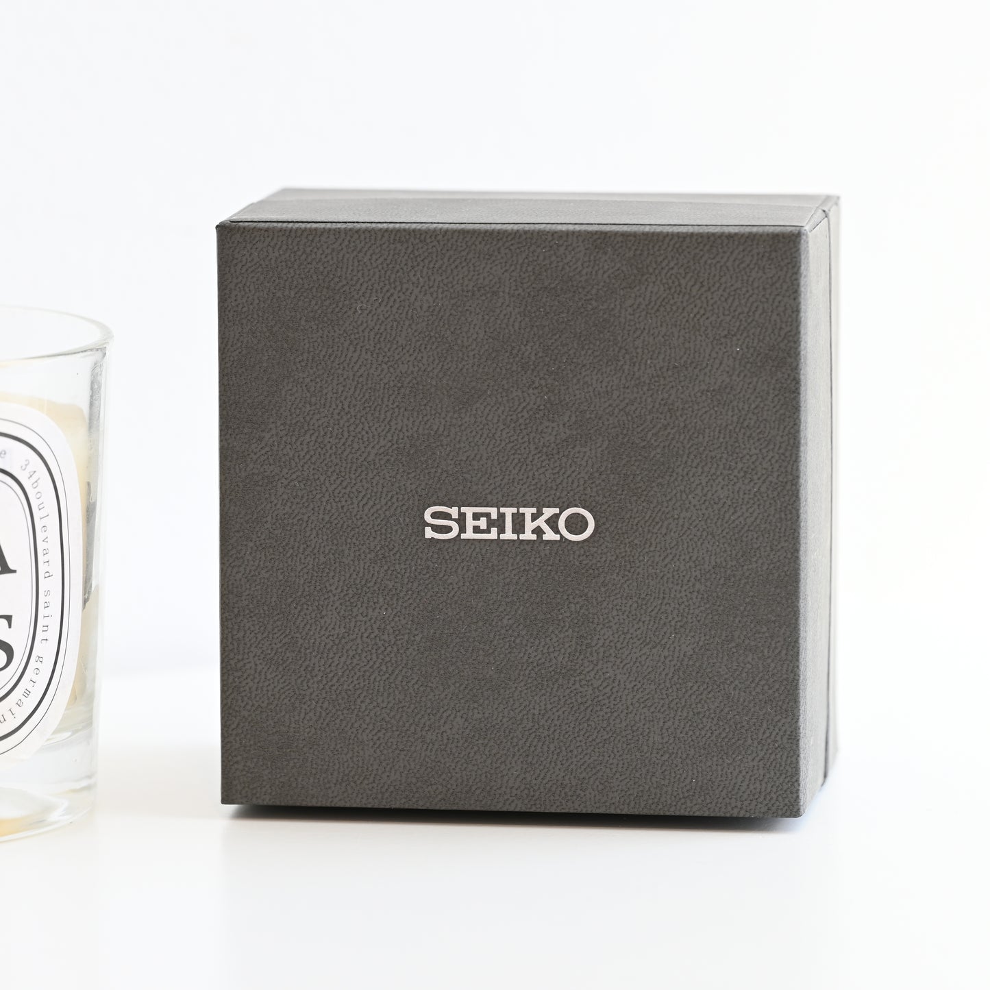 Seiko Solar V181-0AG0