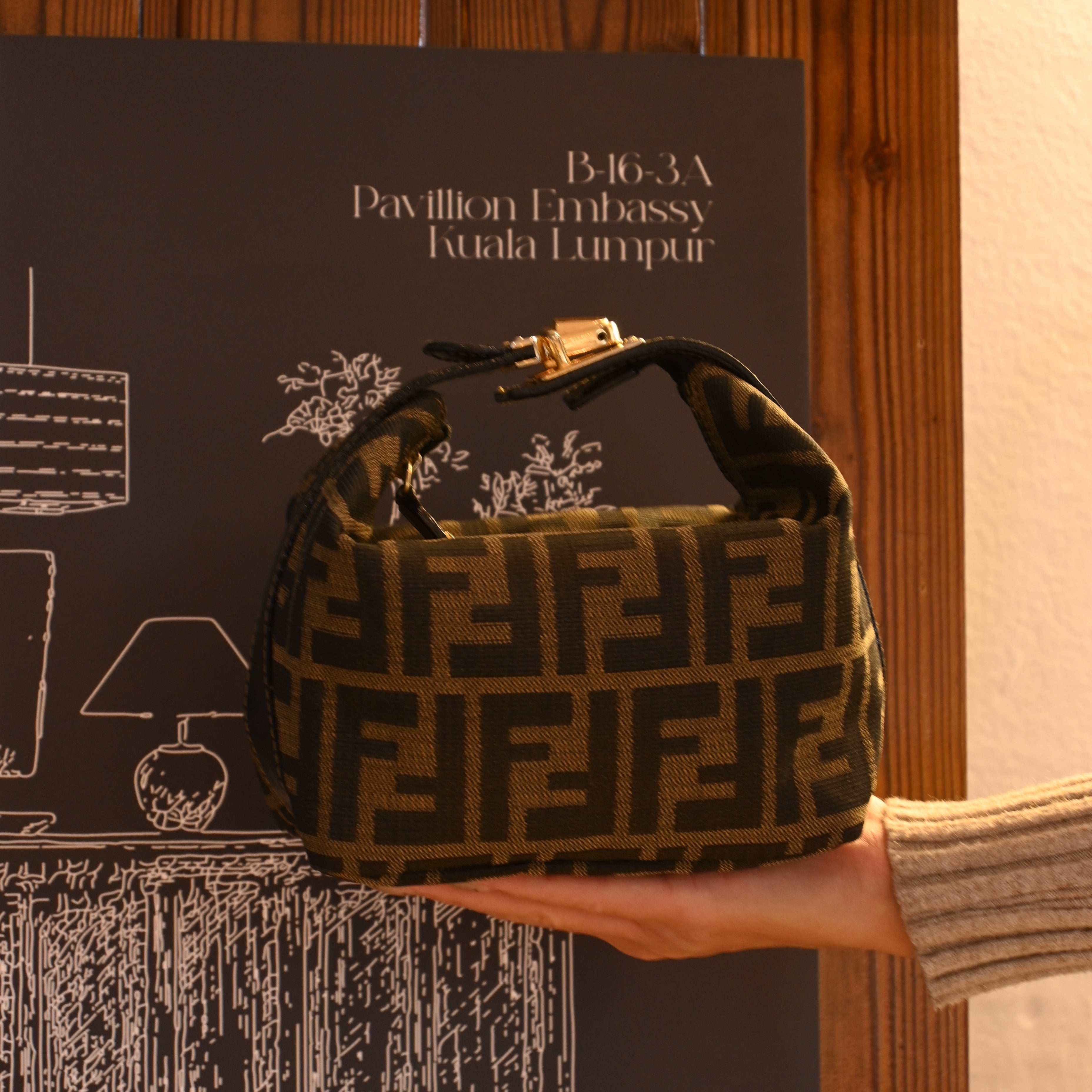 Fendi Mini Lunch Box - Leluxe Vintage Sdn. Bhd.