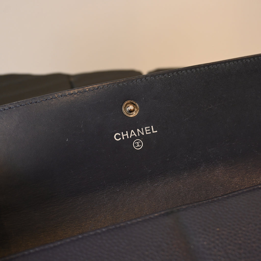 Chanel Coco Mark Caviar Skin Long Wallet Navy