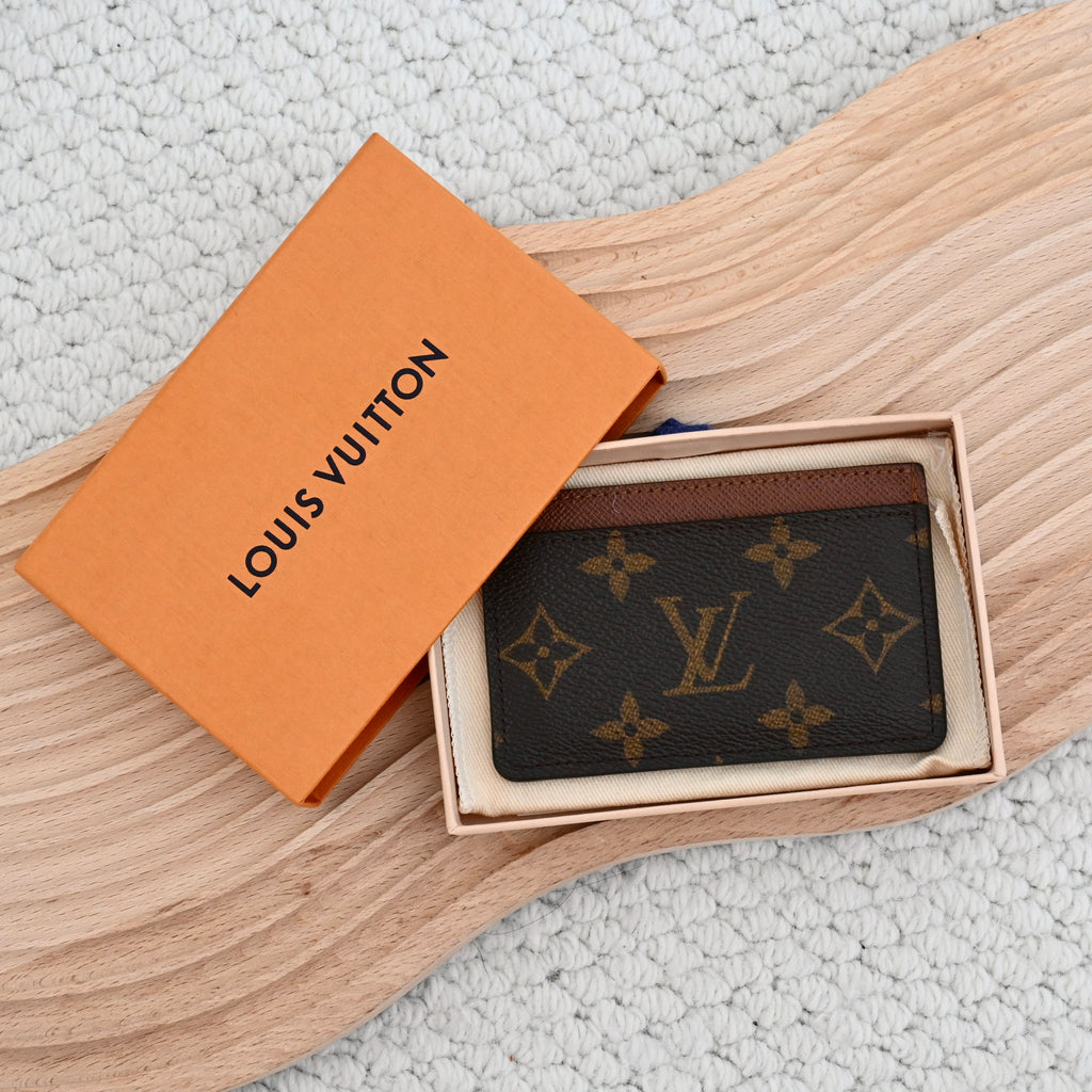 Louis Vuitton Monogram Card Holder M61733 - Leluxe Vintage Sdn. Bhd.