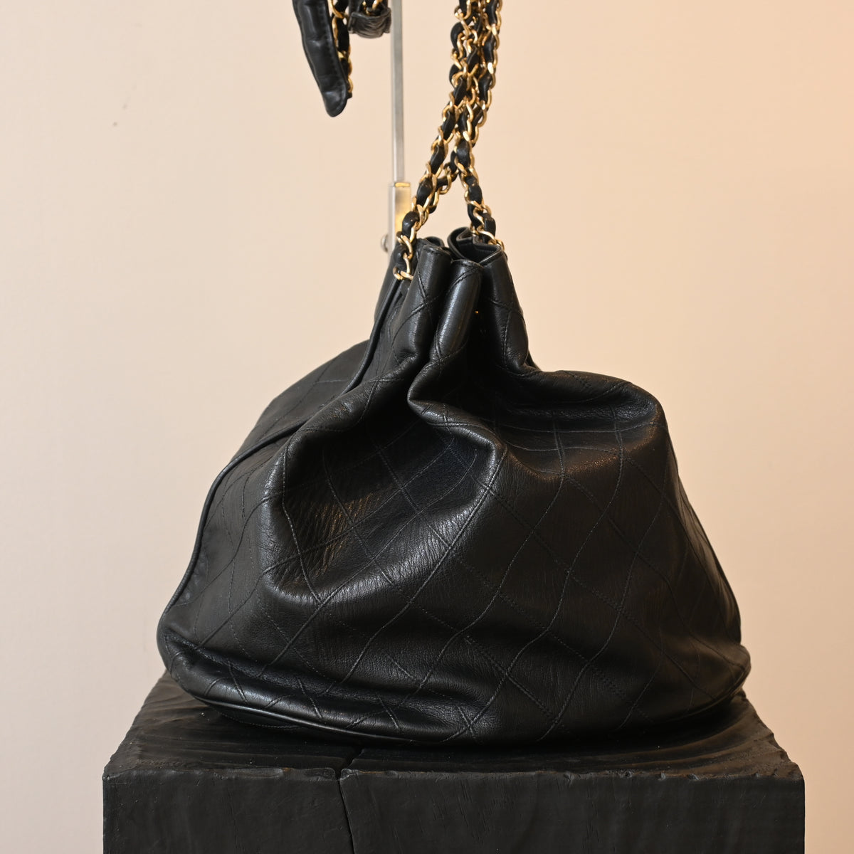 Chanel Bucket Bag Lambskin Vintage - Leluxe Vintage Sdn. Bhd.