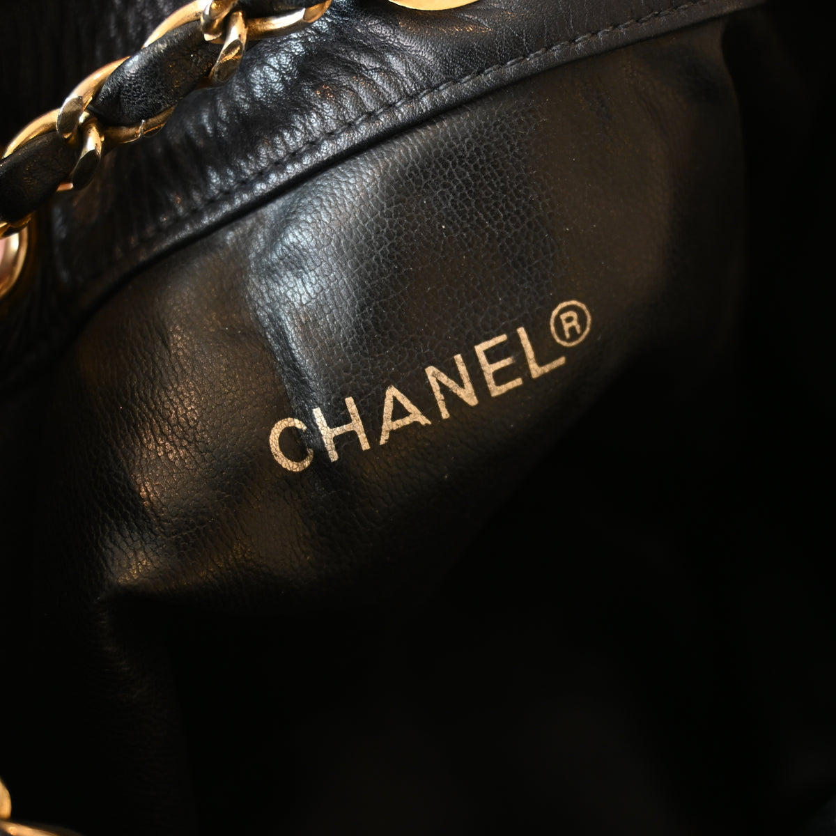 Chanel Bucket Bag Lambskin Vintage - Leluxe Vintage Sdn. Bhd.