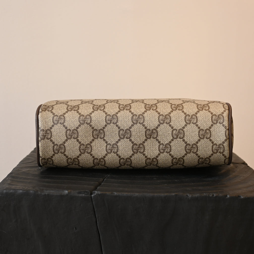 Gucci Sherry Line GG Supreme - Leluxe Vintage Sdn. Bhd.
