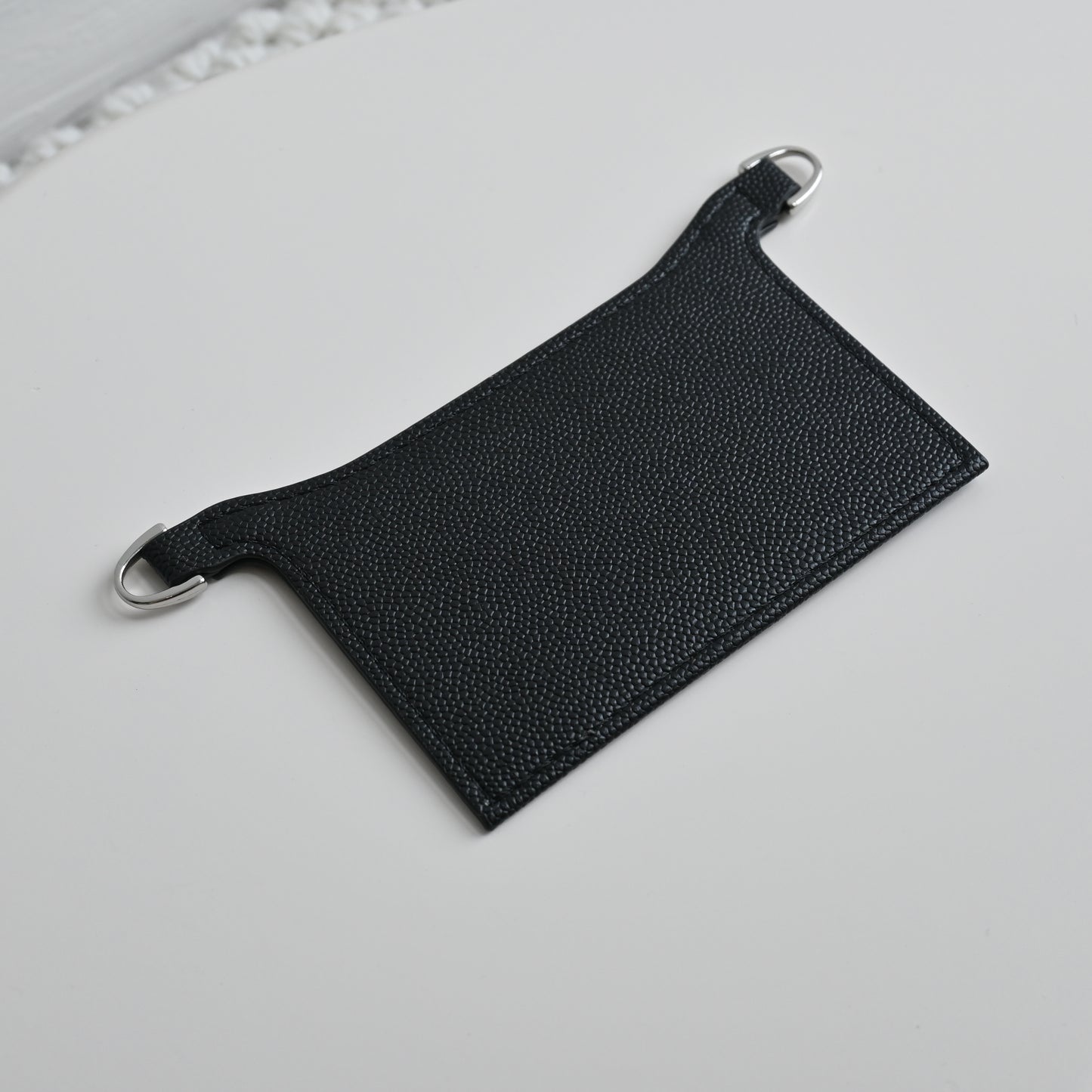 Card Slot for Cardholder On Chain