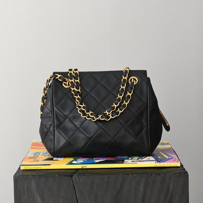 Chanel Matelasse Lambskin Tote 3822504