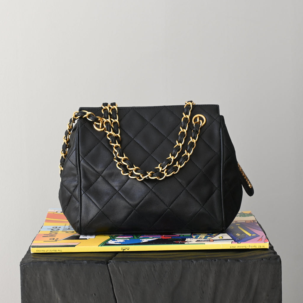 Chanel Matelasse Lambskin Tote 3822504 - Leluxe Vintage Sdn. Bhd.