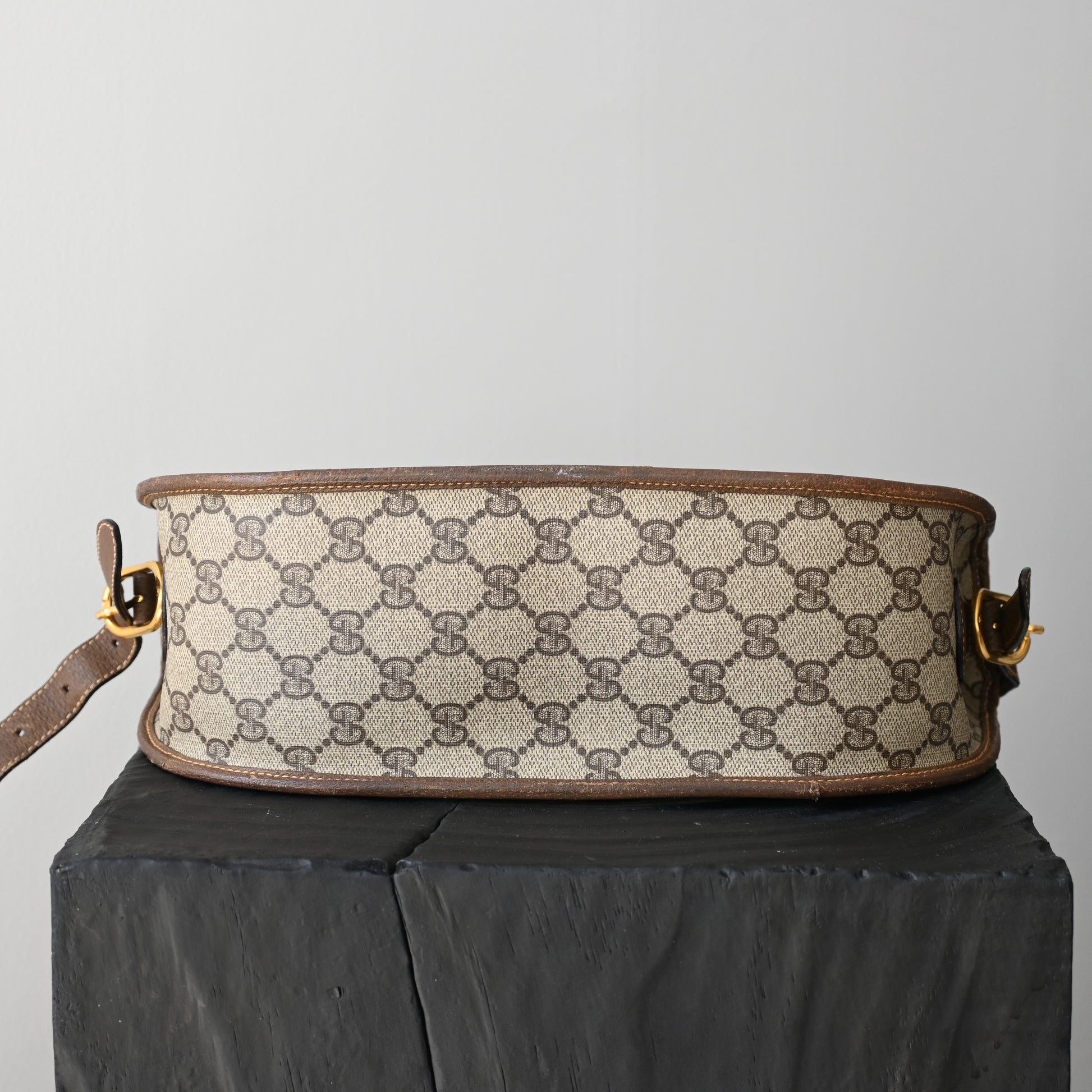 Gucci Vintage GG - Leluxe Vintage Sdn. Bhd.