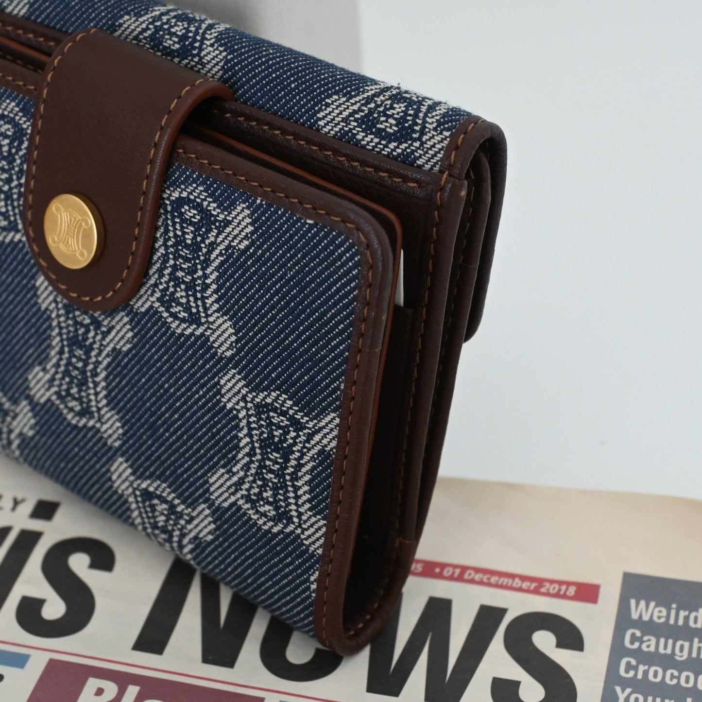 Celine Multifunction Compact Frame Denim-Jeans Wallet