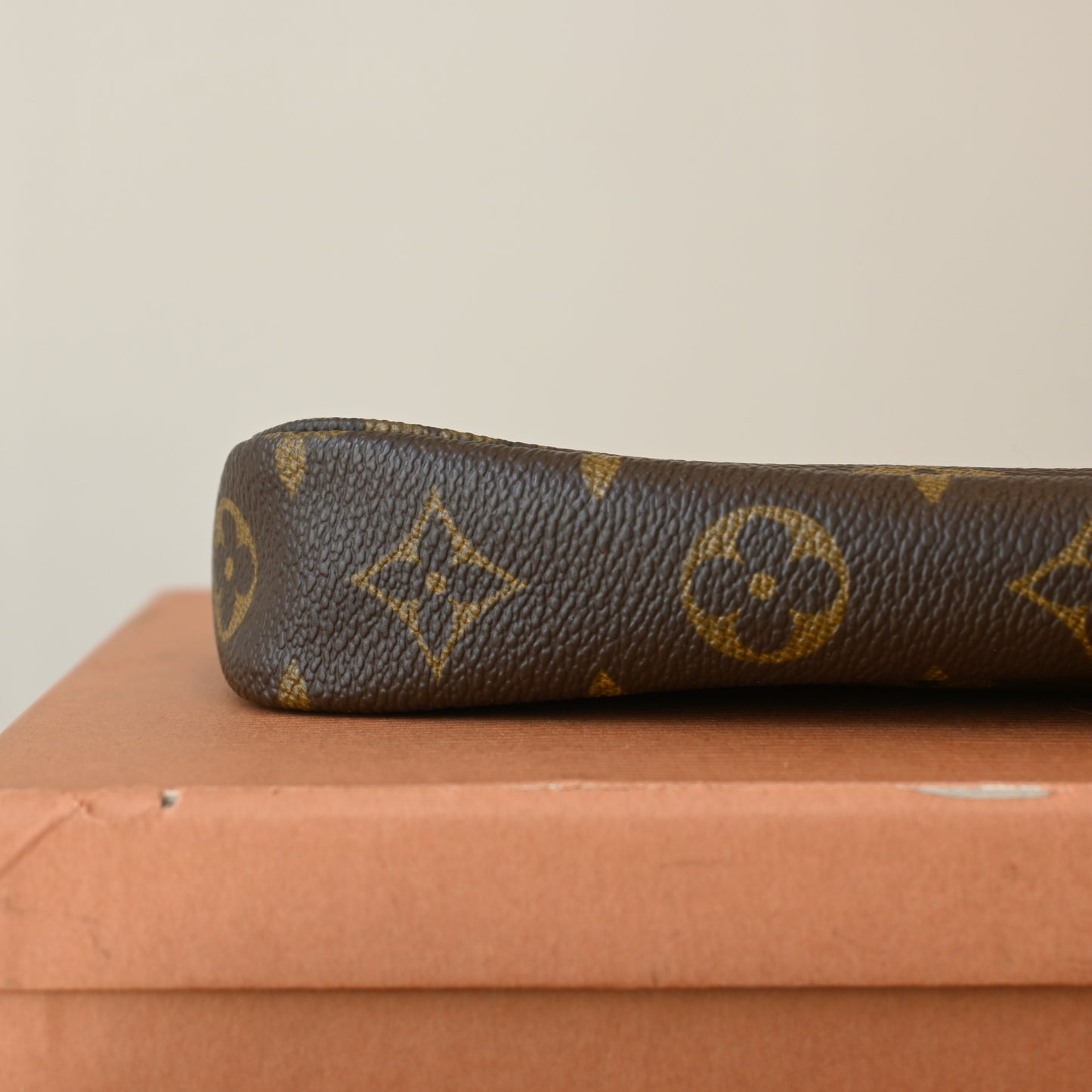 Louis Vuitton Monogram Pochette Accessoire