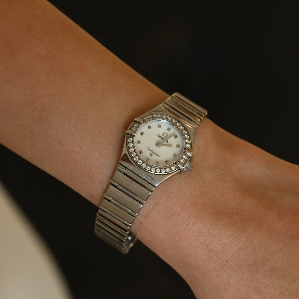 Omega Constellation MOP Dial with Diamonds Ref. 895.1243 Cal.145