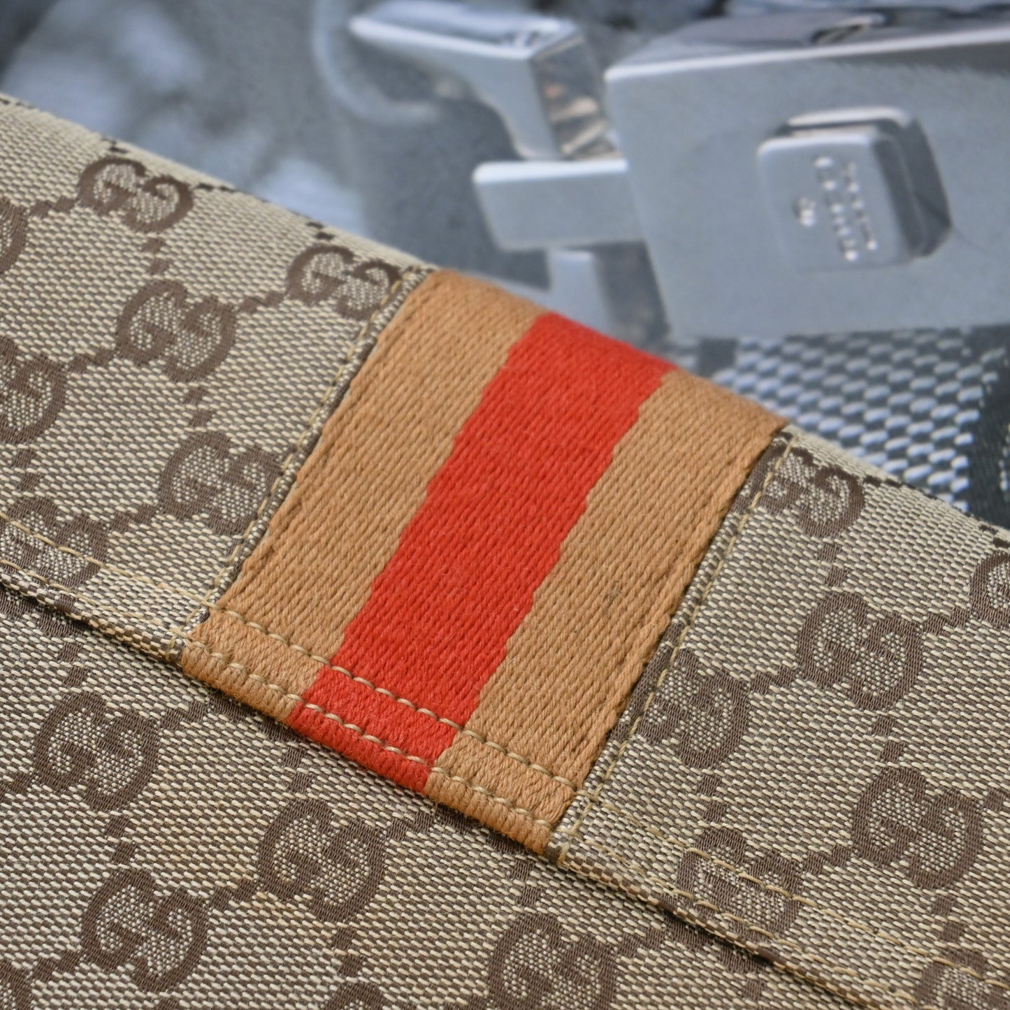 Gucci GG Canvas Beige Brown Shoulder Bag