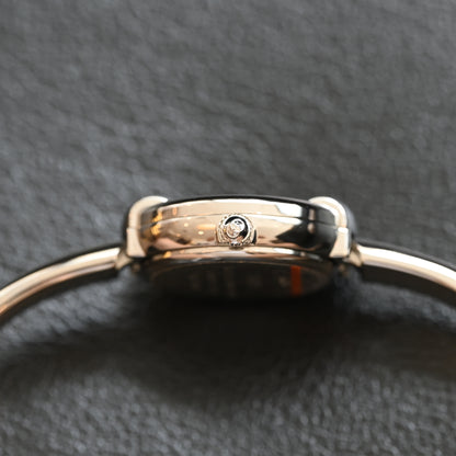 Gucci Bangle Watch 1400L - Leluxe Vintage Sdn. Bhd.