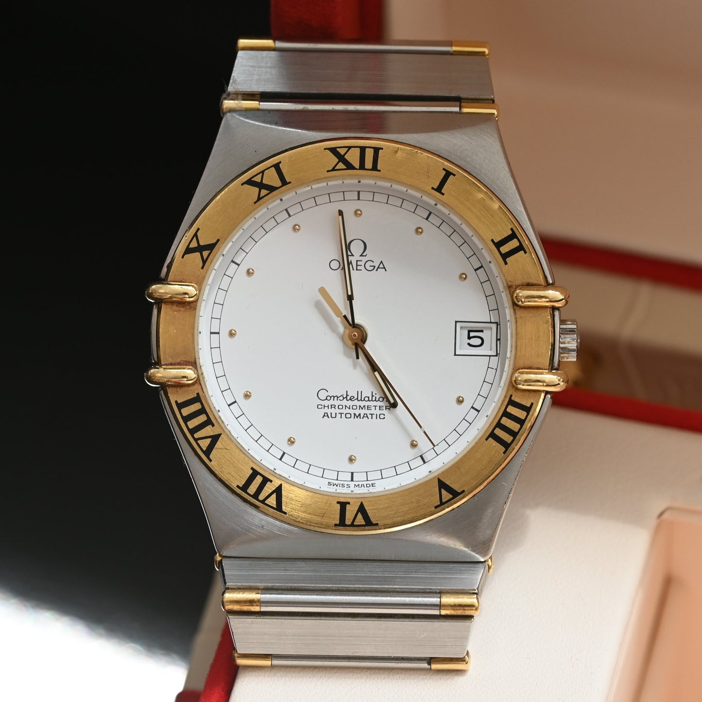 Omega Constellation  Manhattan Ref.368.1075 Cal.1111