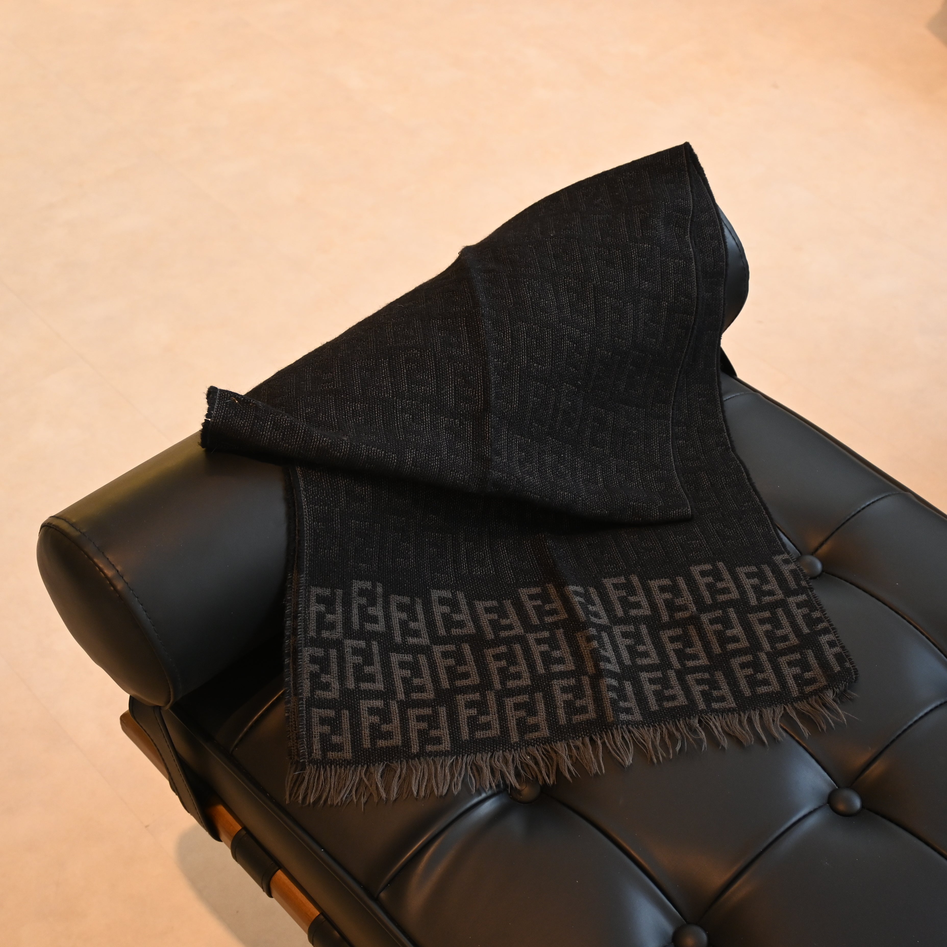 Fendi Zucca Scarf Wool Black