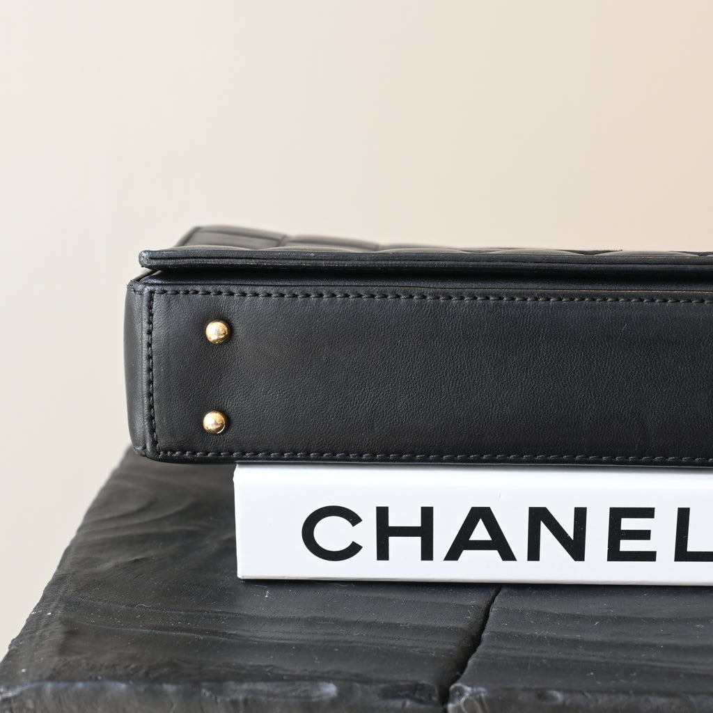 Chanel Chocolate Bar Flap - Leluxe Vintage Sdn. Bhd.