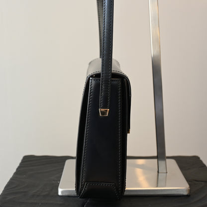 Loewe Shoulder Bag Calfskin - Leluxe Vintage Sdn. Bhd.