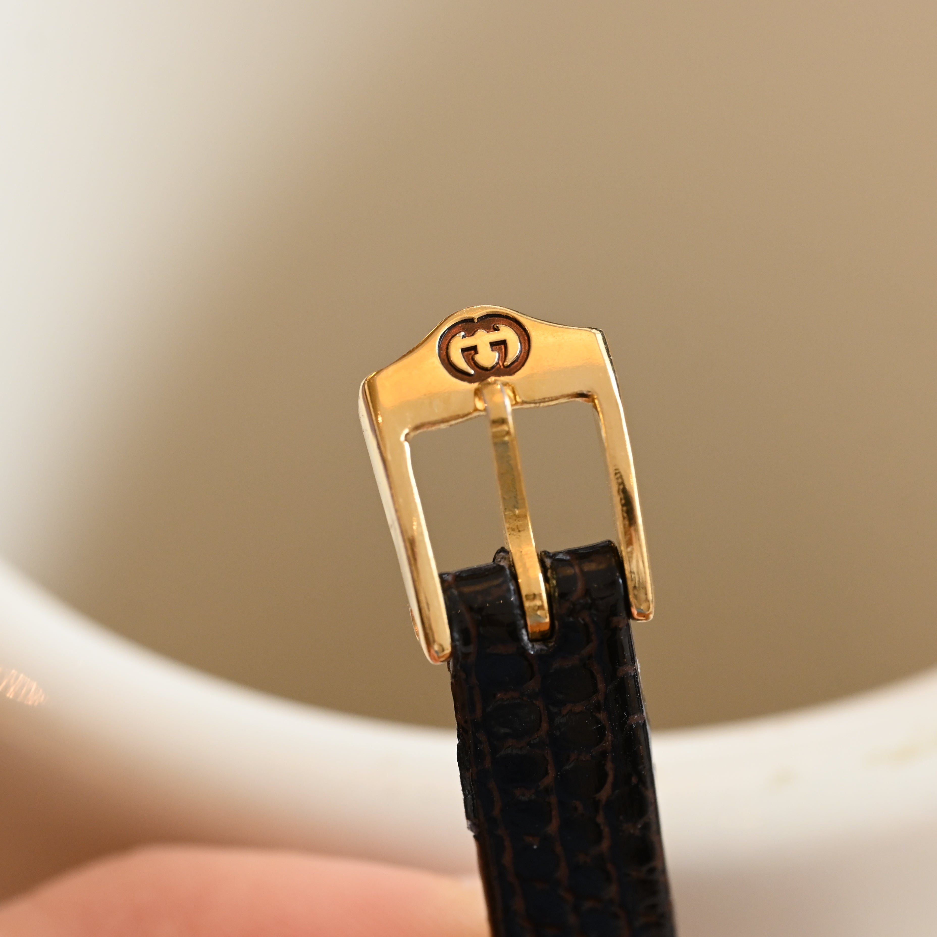 Gucci 2000L Sherry Line Watch