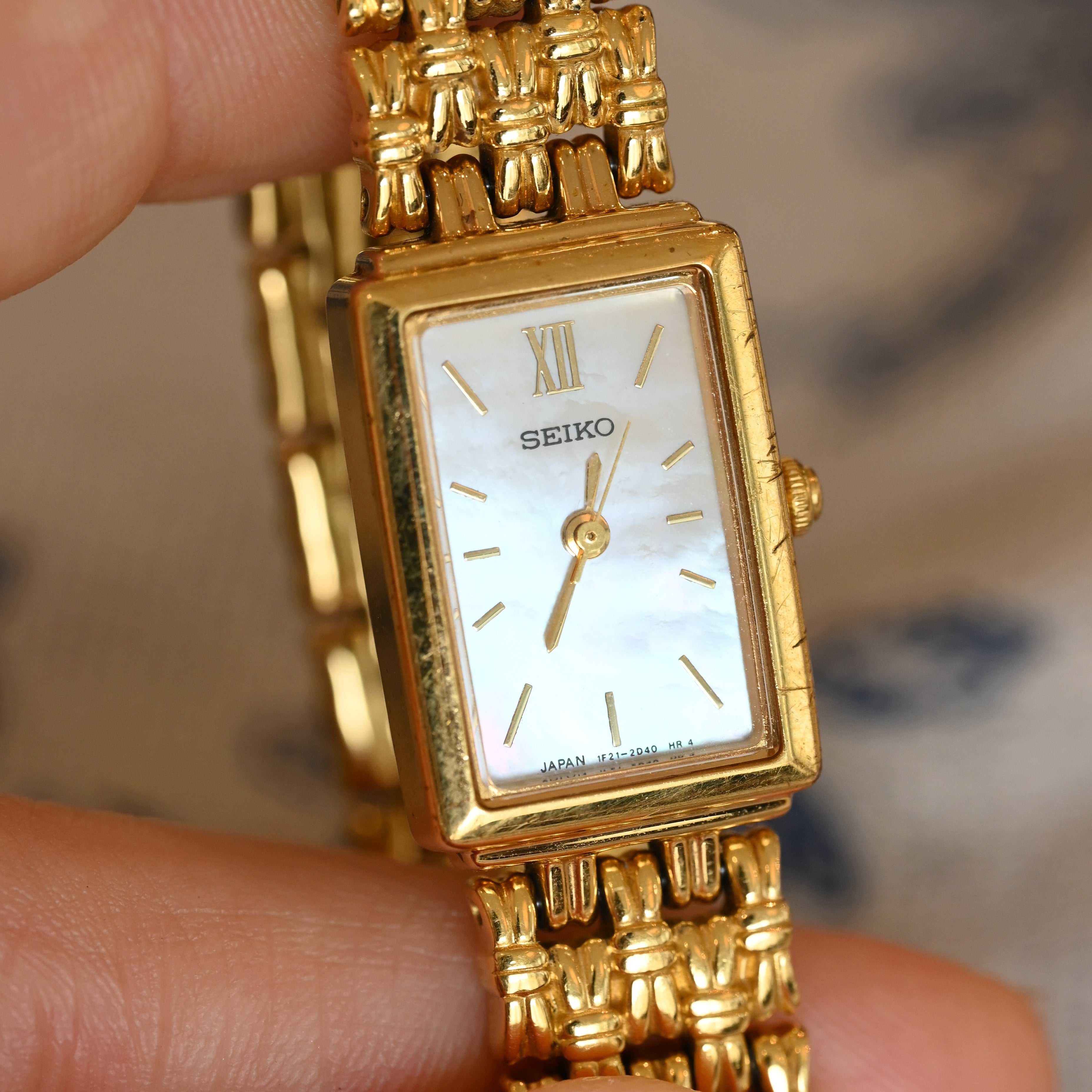 Seiko 1F21-5F40 Woven Link Bracelet Tank Watch