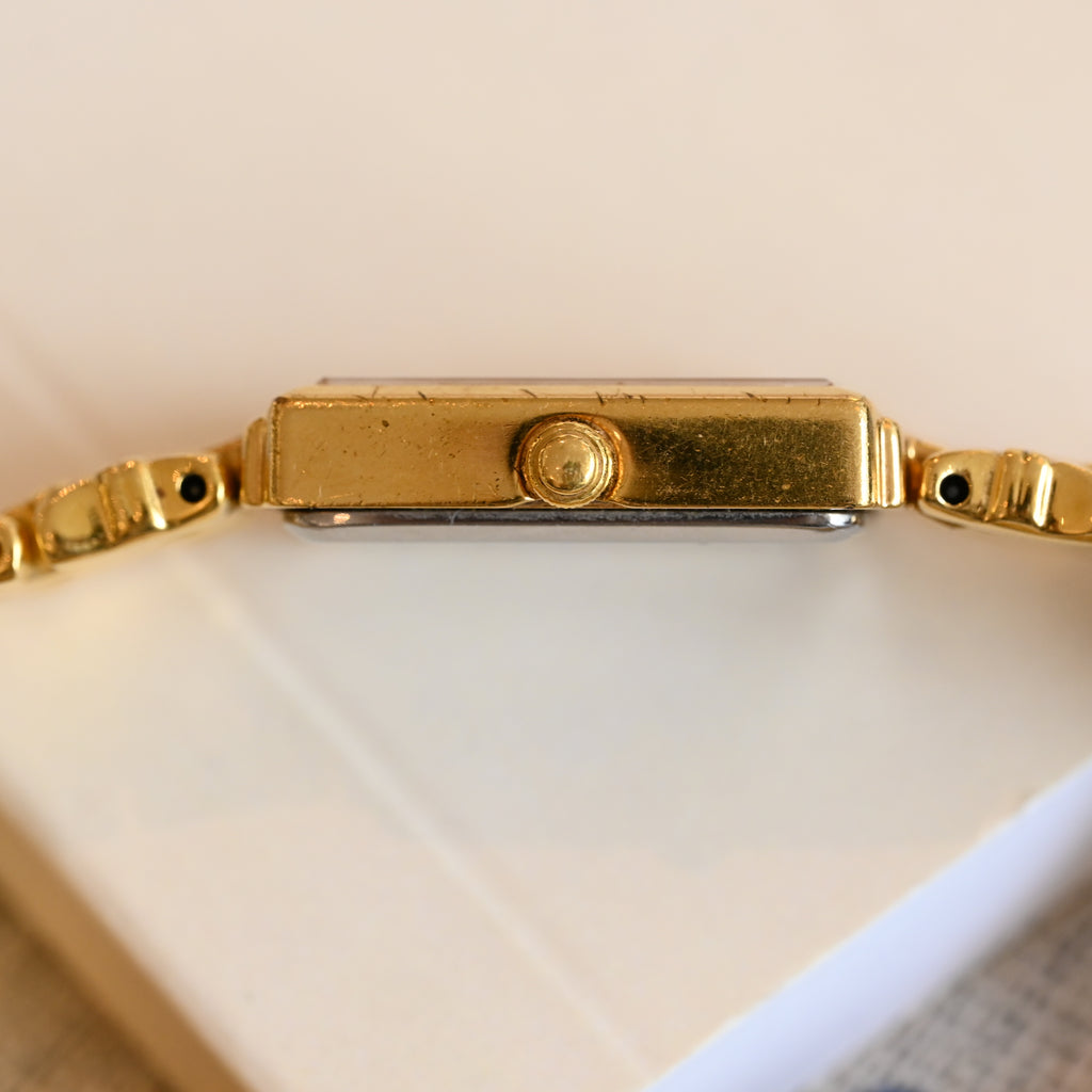 Seiko 1F21-5F40 Woven Link Bracelet Tank Watch