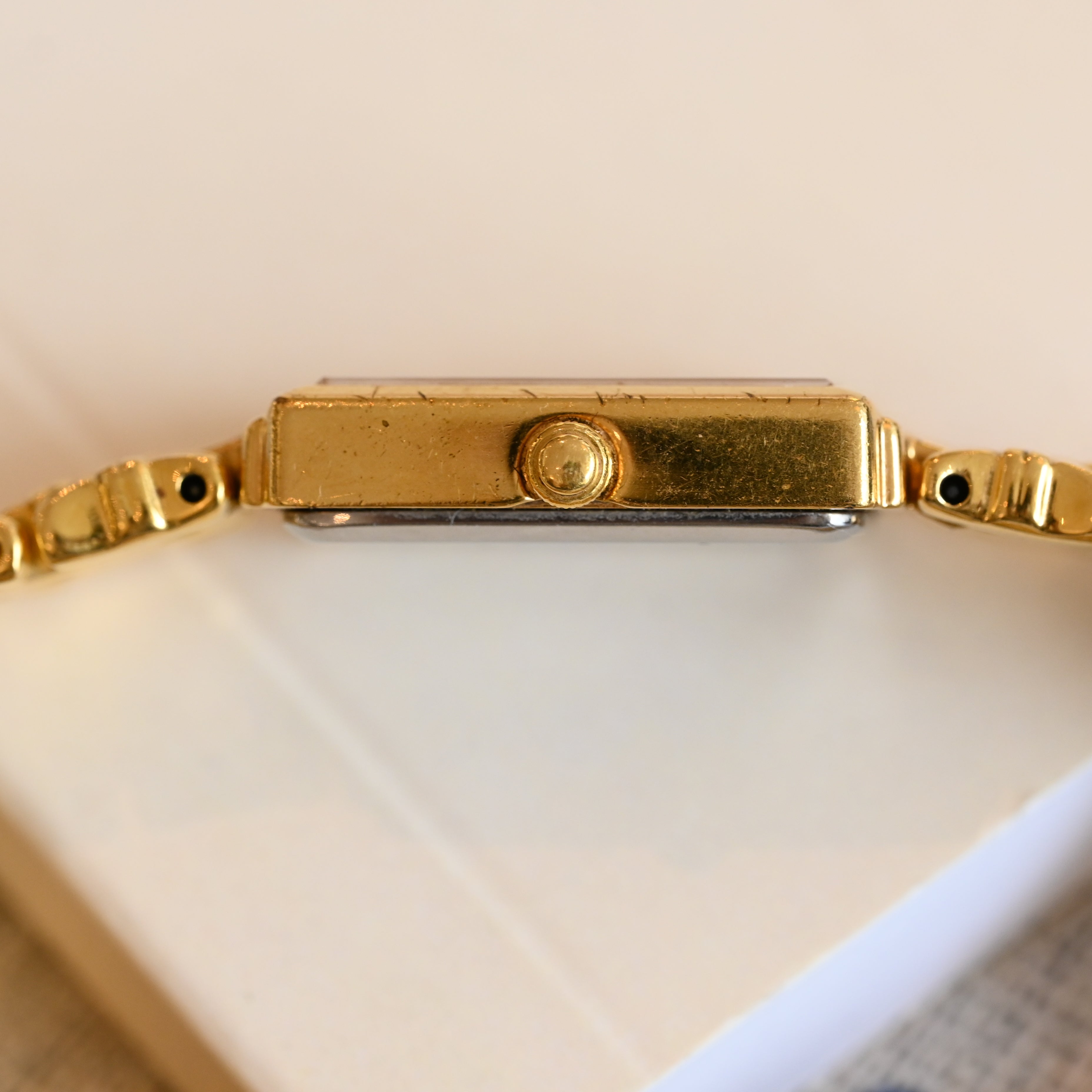 Seiko 1F21-5F40 Woven Link Bracelet Tank Watch