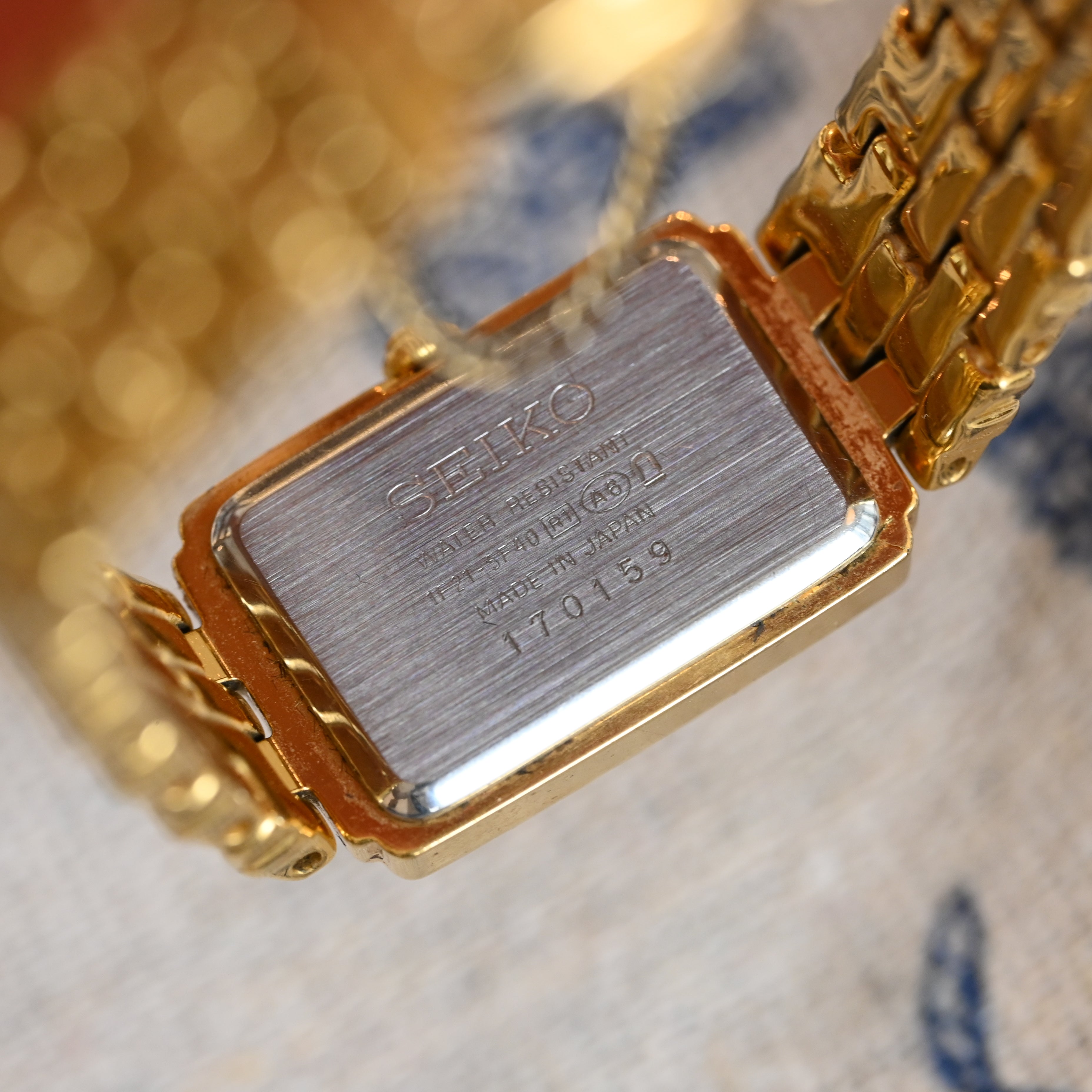 Seiko 1F21-5F40 Woven Link Bracelet Tank Watch