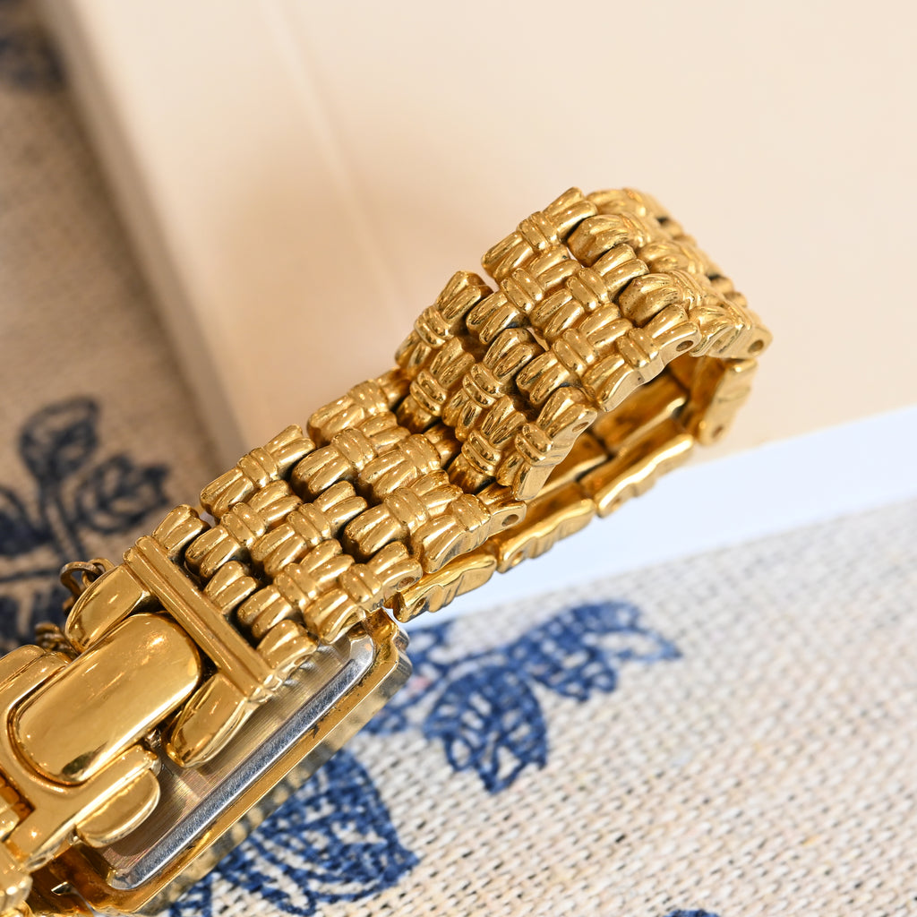 Seiko 1F21-5F40 Woven Link Bracelet Tank Watch