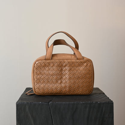 Bottega Veneta Intrecciato Leather Handbag - Leluxe Vintage Sdn. Bhd.
