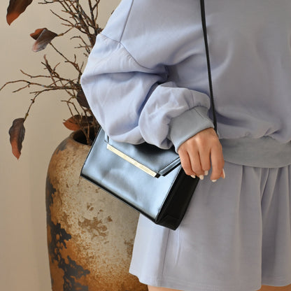 Loewe Shoulder Bag Calfskin - Leluxe Vintage Sdn. Bhd.