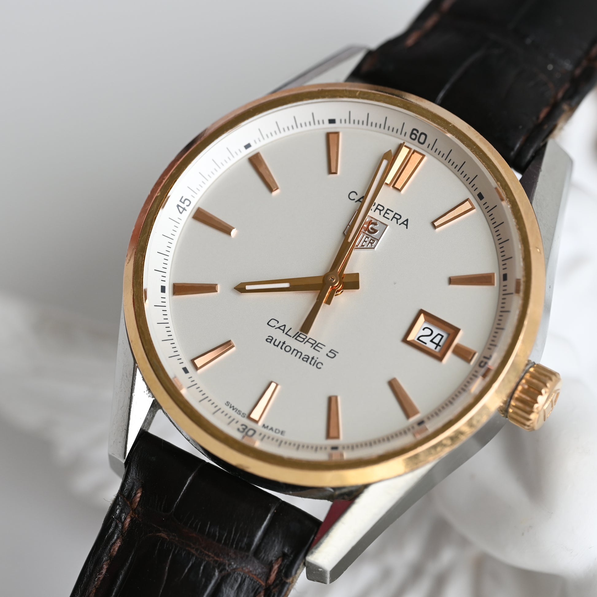 TAG Heuer Carrera Calibre 5 model WAR215D series RMP2903 - Leluxe Vintage Sdn. Bhd.