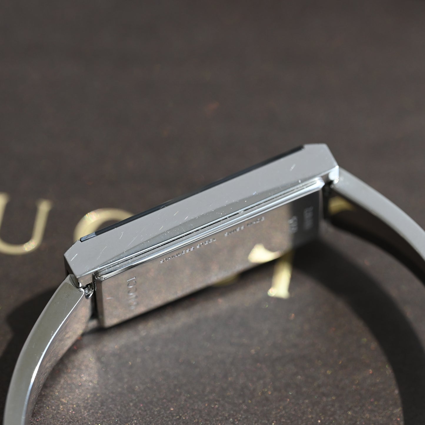 Gucci G-Frame 127.5 18801872 - Leluxe Vintage Sdn. Bhd.