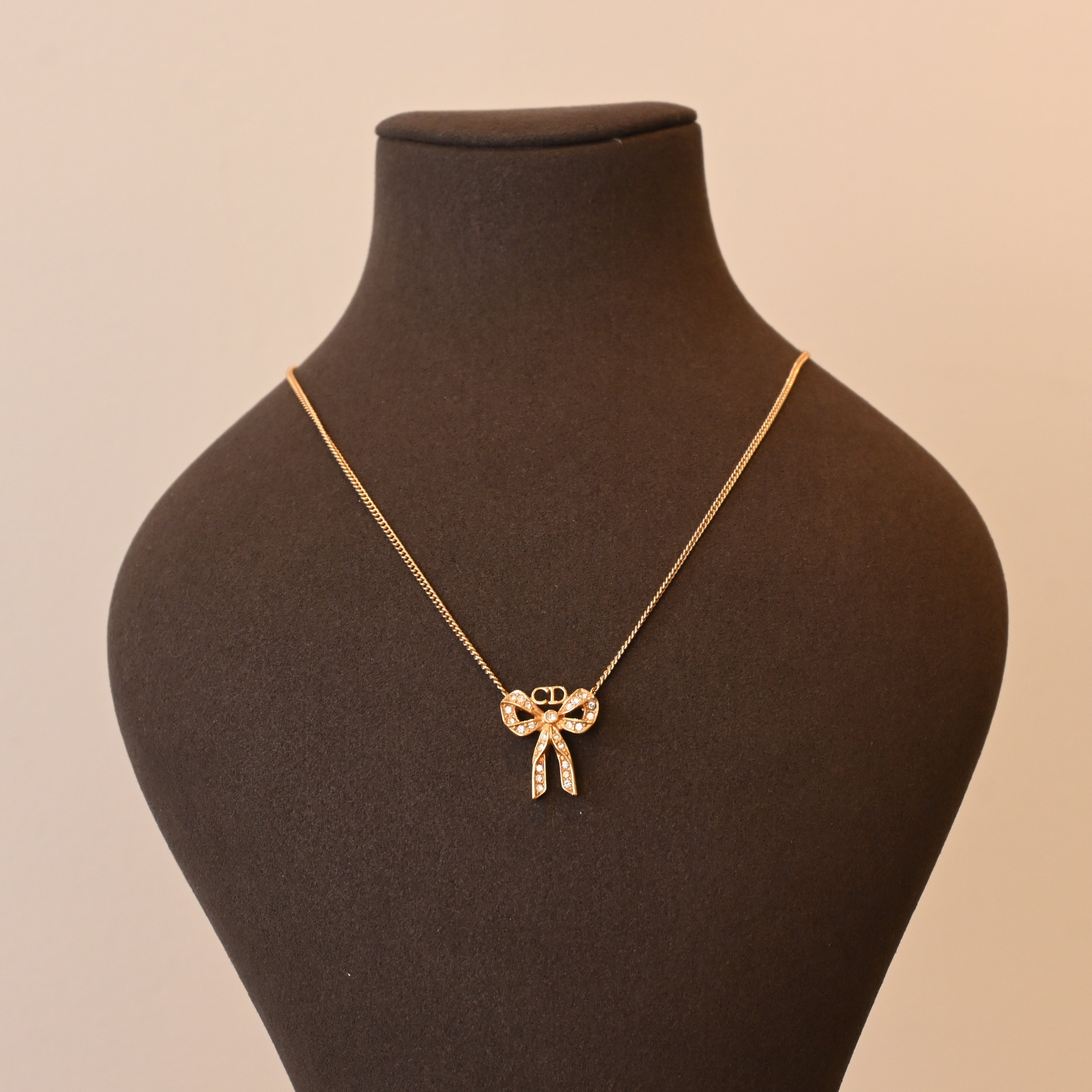 Christian Dior Ribbon Bow Necklace