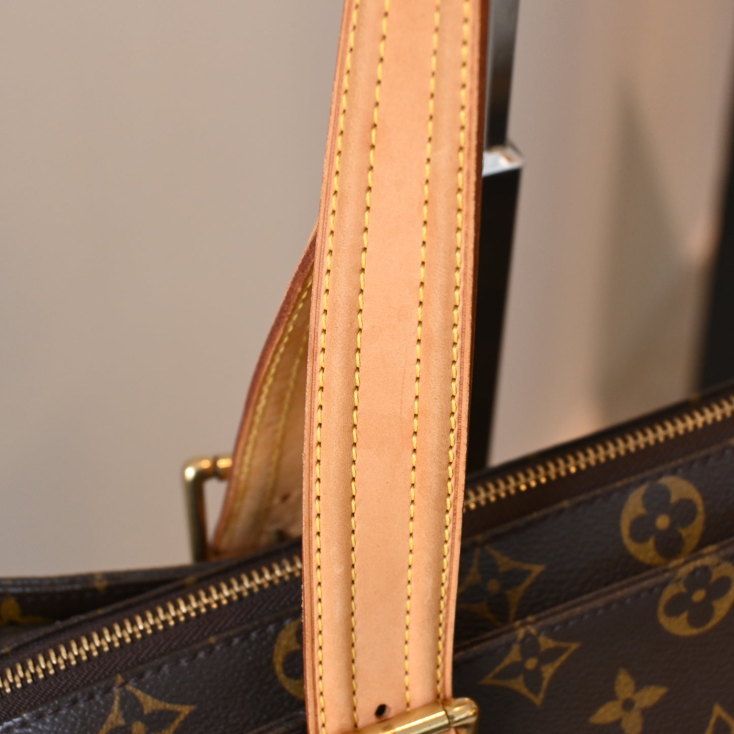 Louis Vuitton Viva Cite GM - Leluxe Vintage Sdn. Bhd.