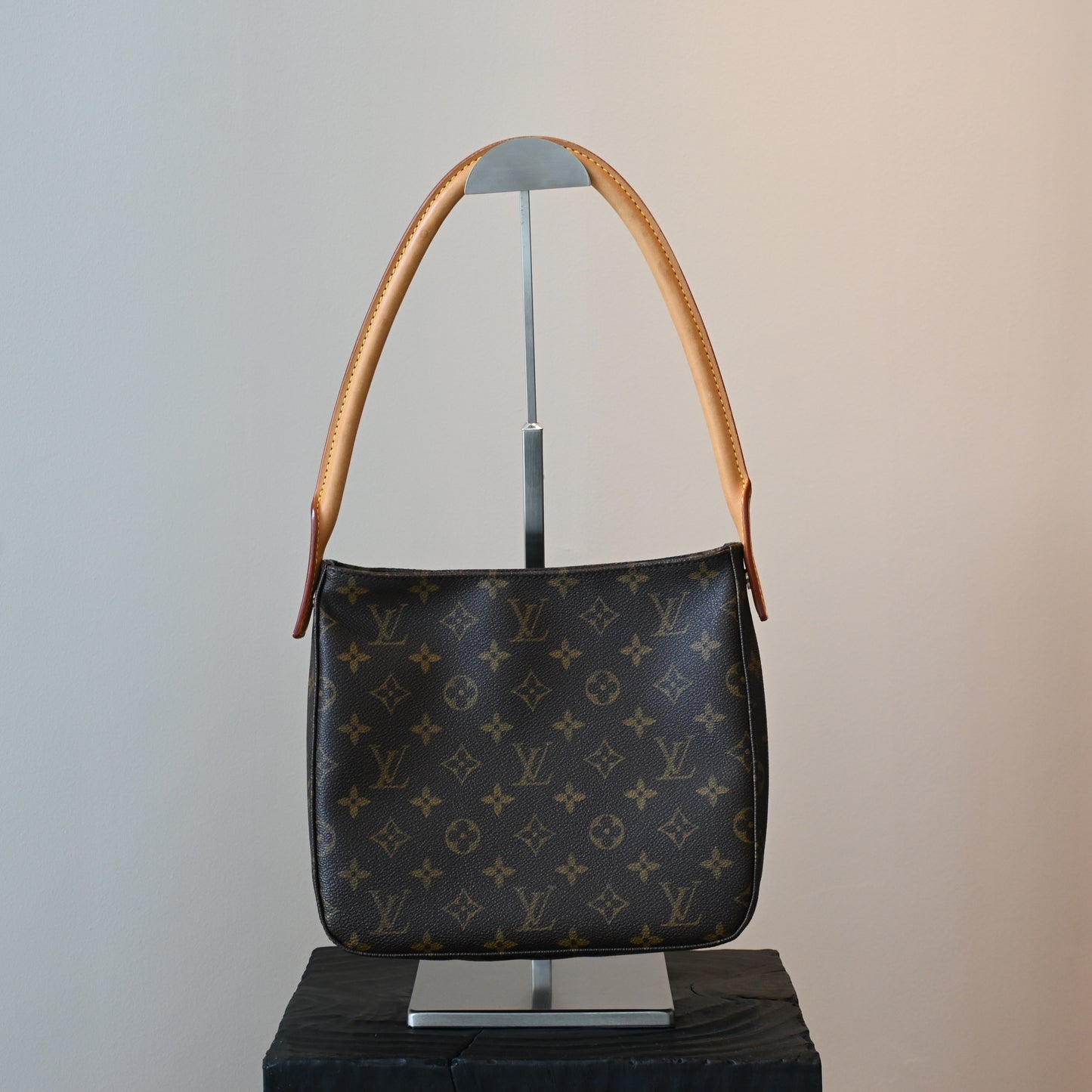 Louis Vuitton Monogram Looping MM M51146 - Leluxe Vintage Sdn. Bhd.