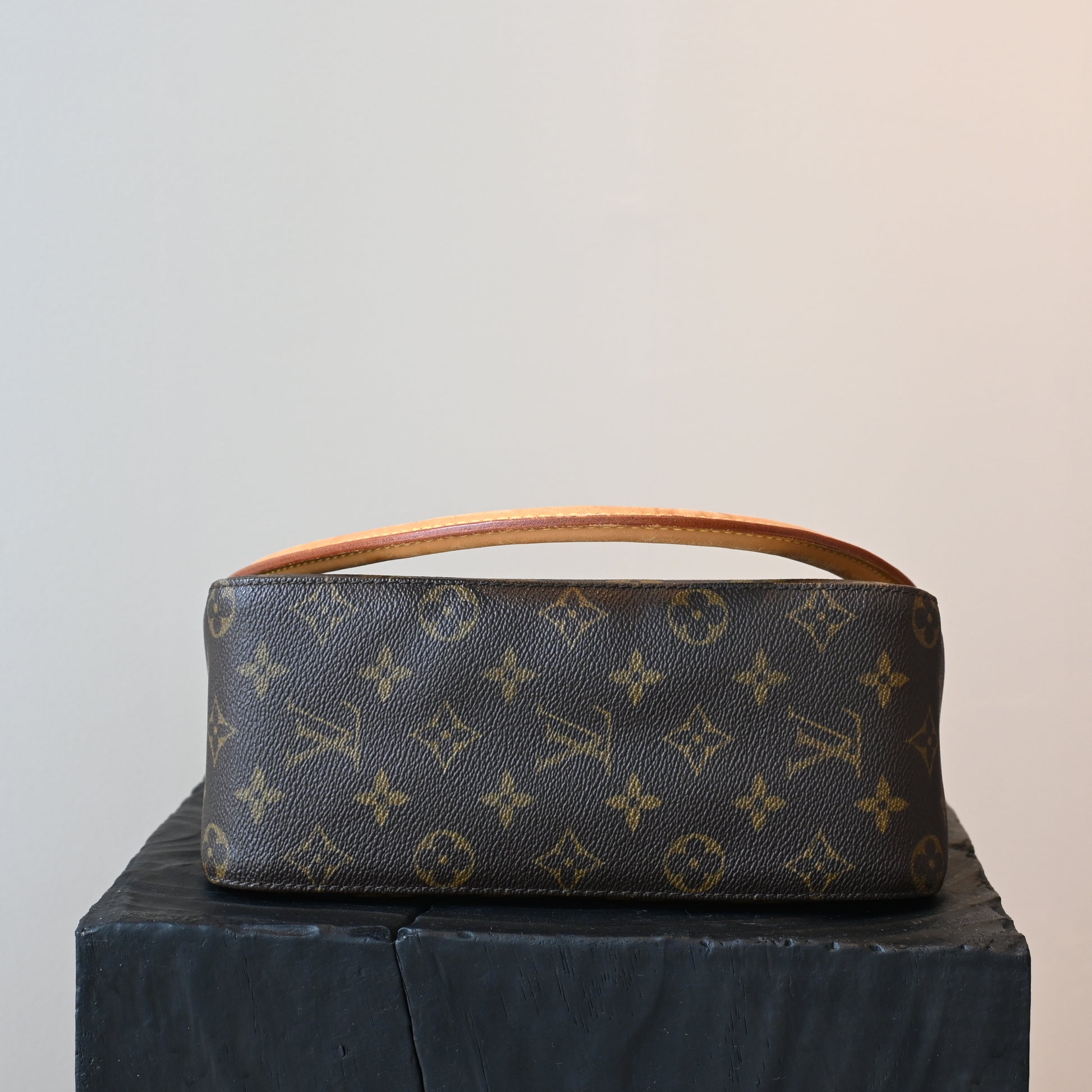 Louis Vuitton Monogram Looping MM M51146 - Leluxe Vintage Sdn. Bhd.