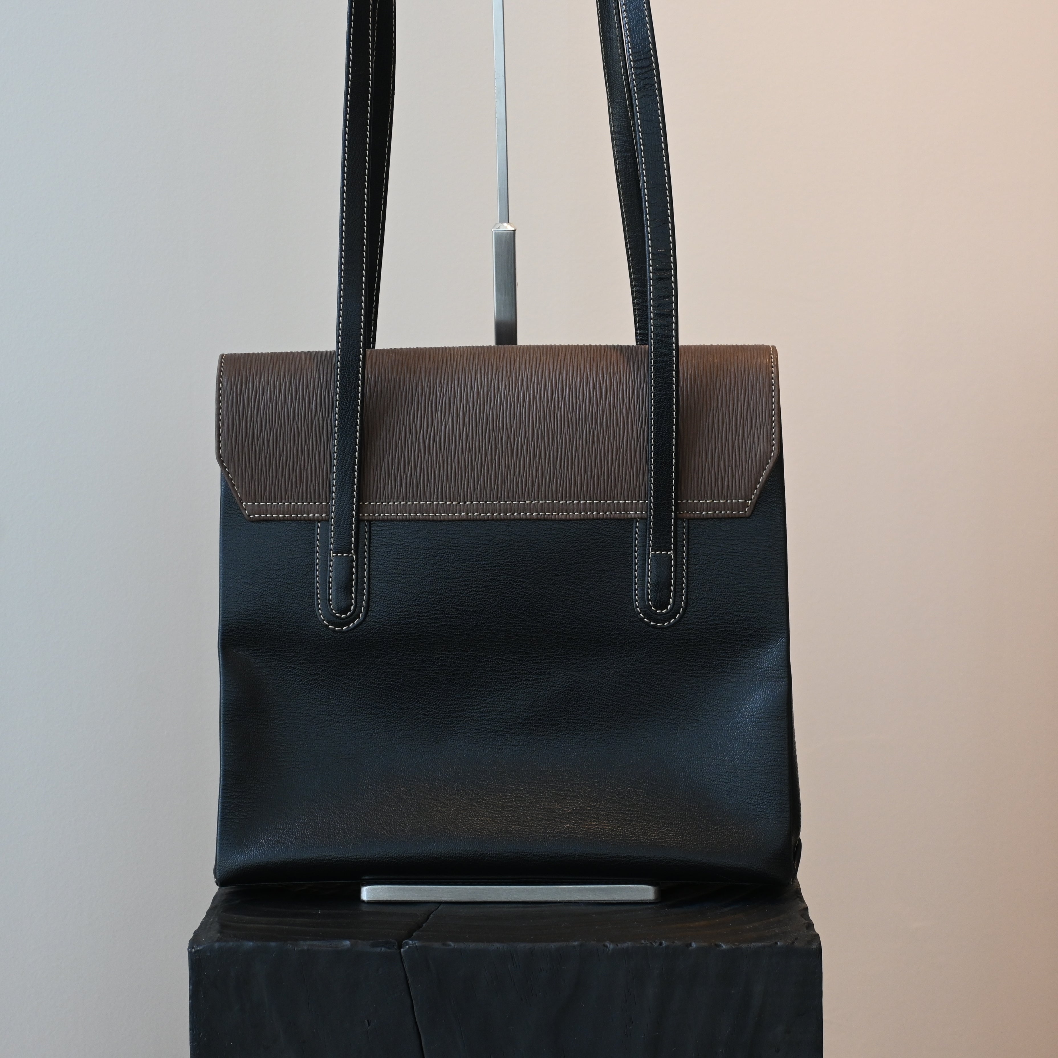 Loewe Velasquez Shoulder Bag - Leluxe Vintage Sdn. Bhd.