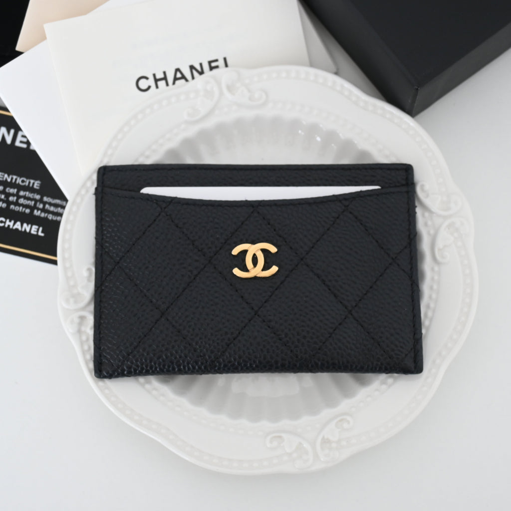 Chanel Matelasse Caviar Skin Card Case Black GHW - Leluxe Vintage Sdn. Bhd.