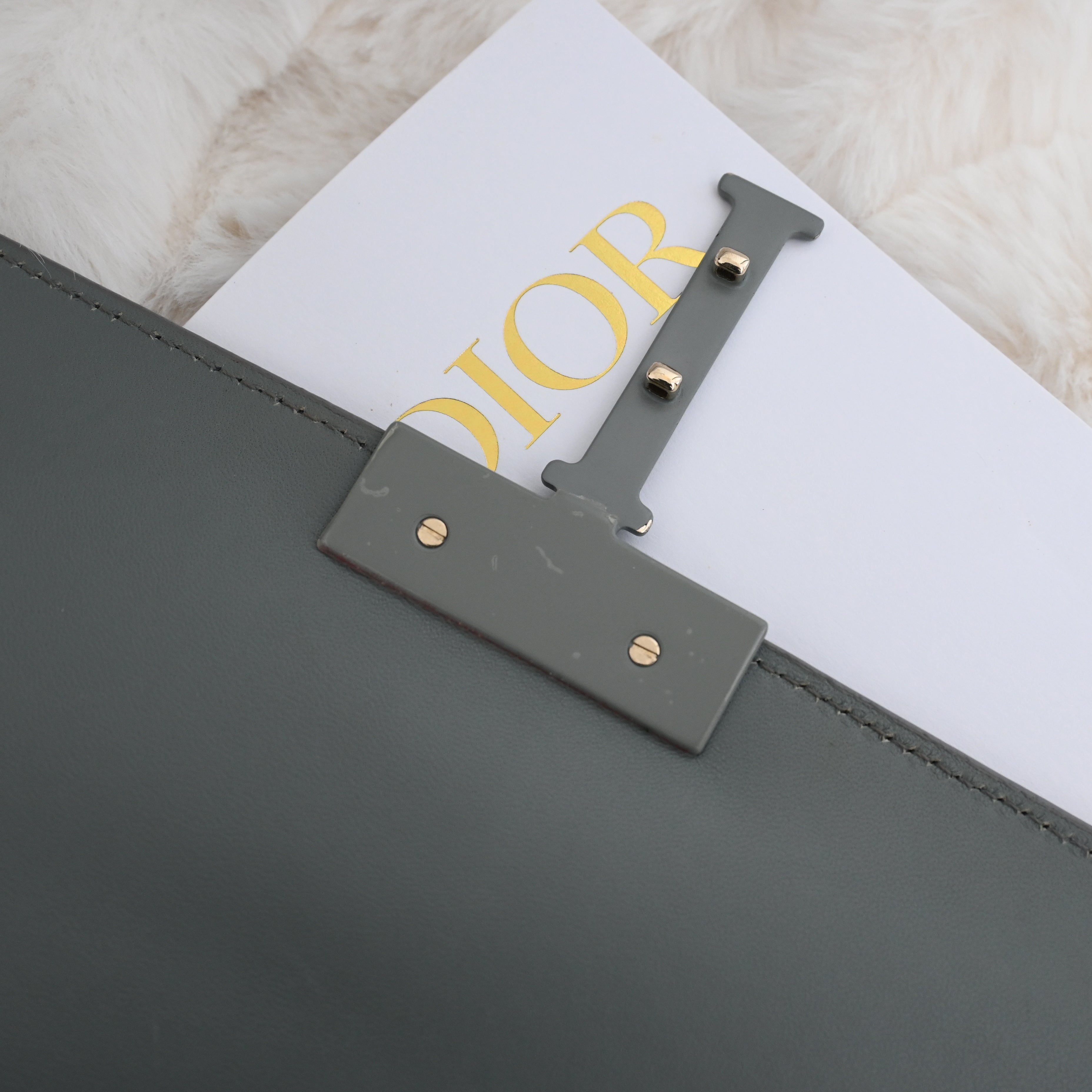 Christian Dior Montaigne 30 Ultra Matte Gray - Leluxe Vintage Sdn. Bhd.