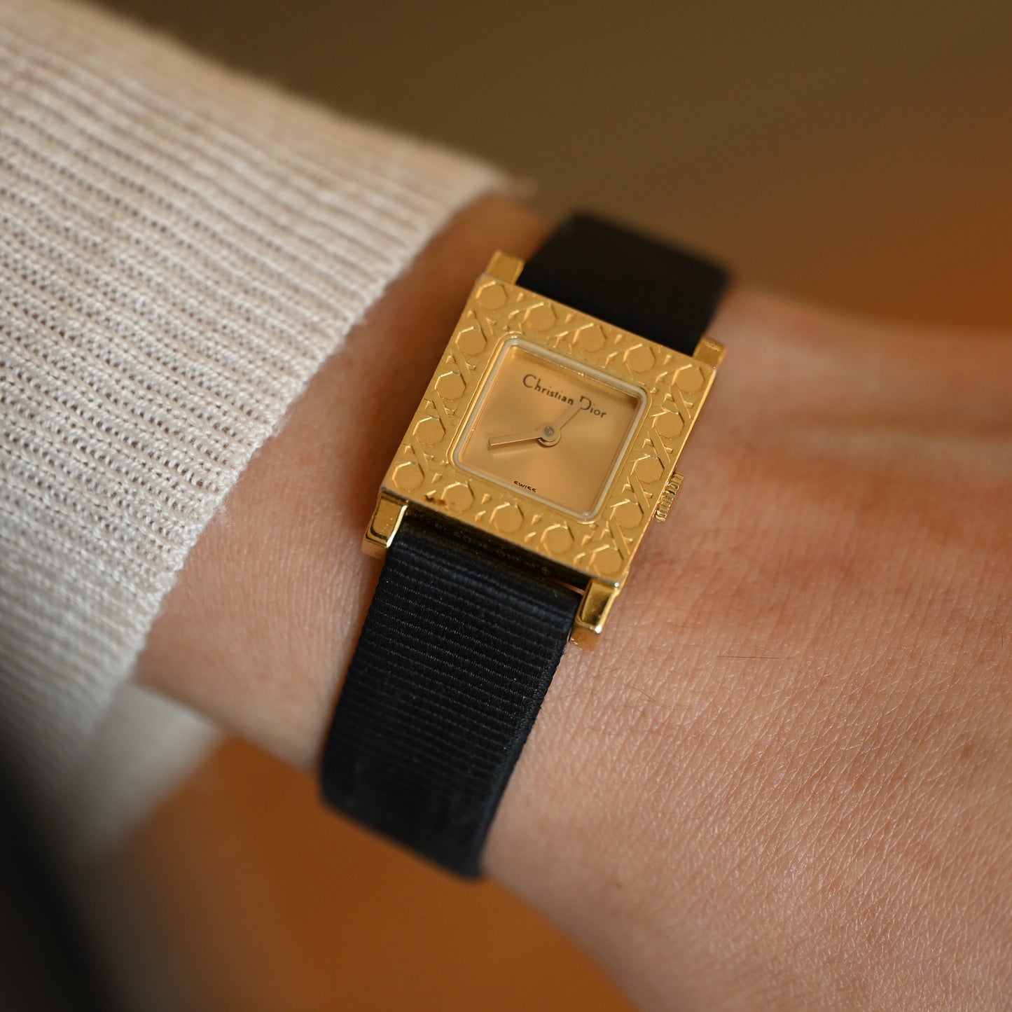 Dior D60-159 La Parisienne Watch