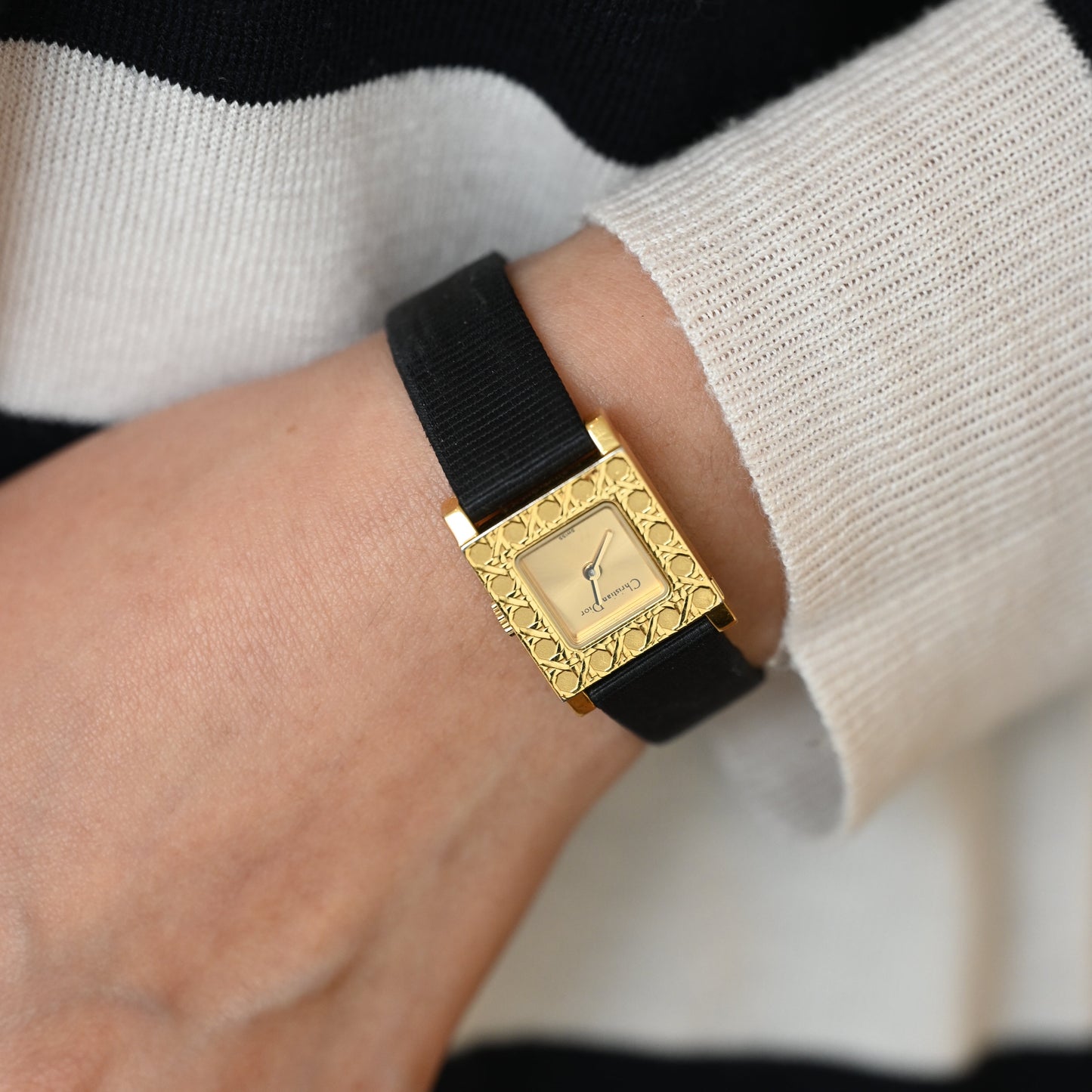 Dior D60-159 La Parisienne Watch