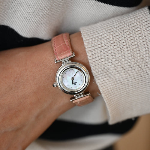 Fendi 320L MOP Dial Watch - Leluxe Vintage Sdn. Bhd.
