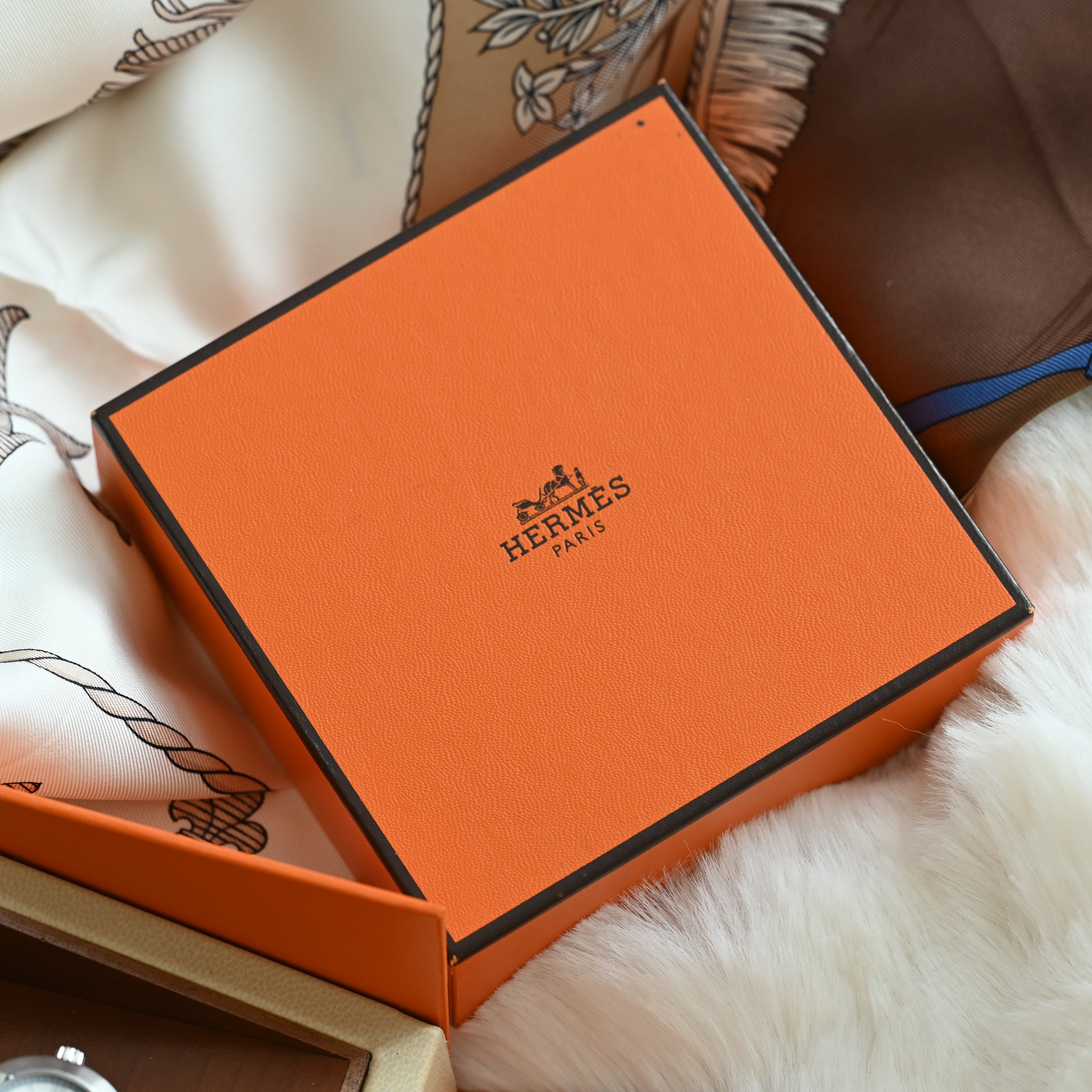 Hermès Nomad Watch N01.210 - Leluxe Vintage Sdn. Bhd.