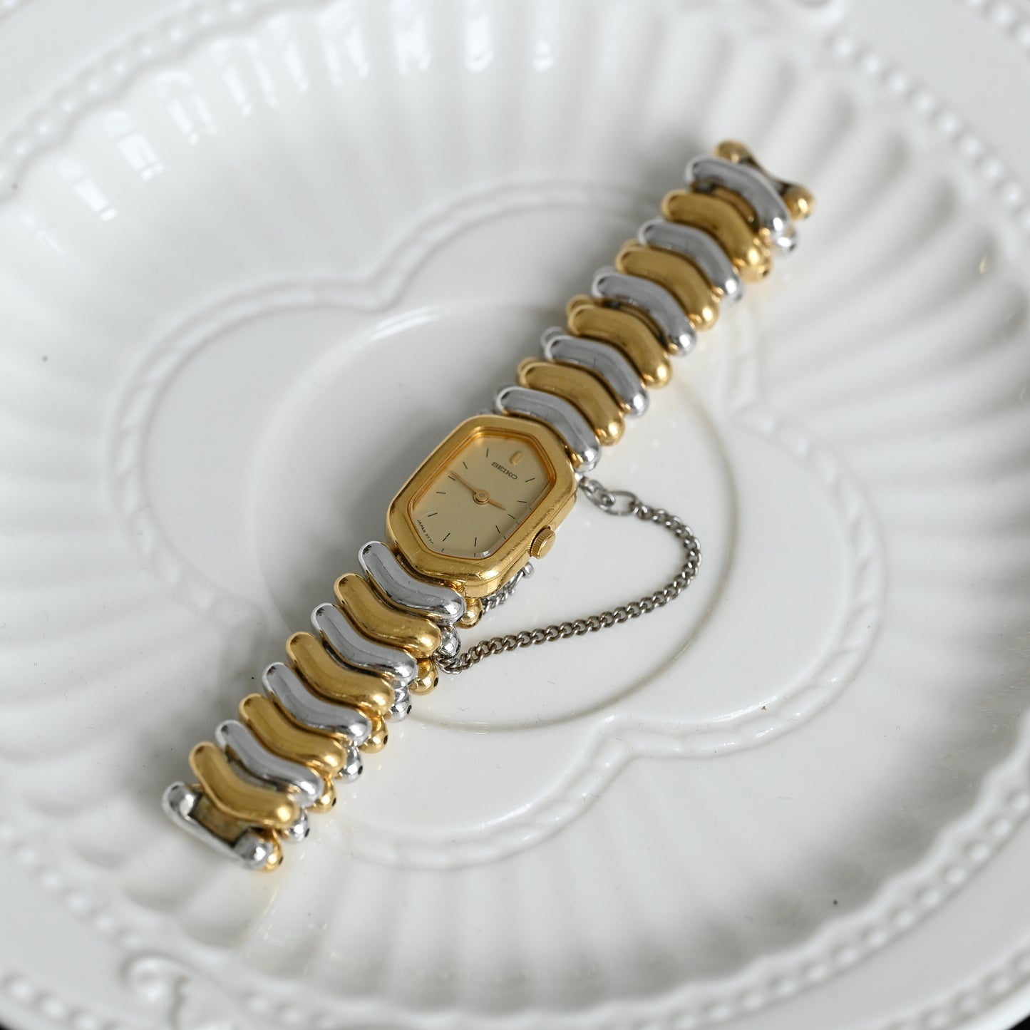 Seiko 2E20-5620 Watch