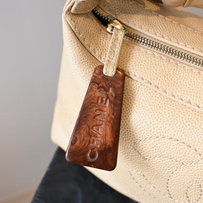 Chanel Caviar CC Hobo Wood Chain - Leluxe Vintage Sdn. Bhd.